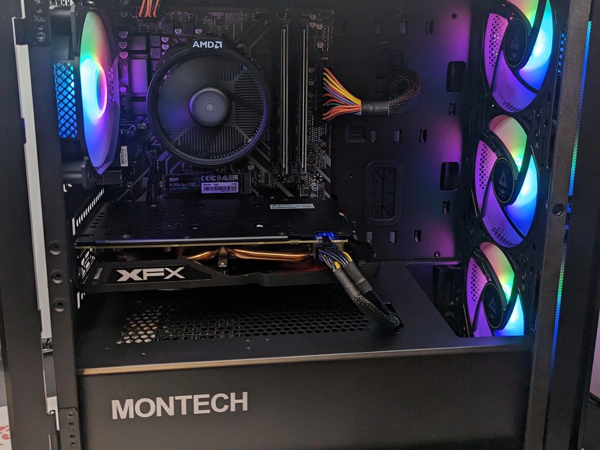 Gaming Rig/Streaming Rig Ryzen 5 3600/ 16GB DDR4 / 1TB SSD / RX570 8GB