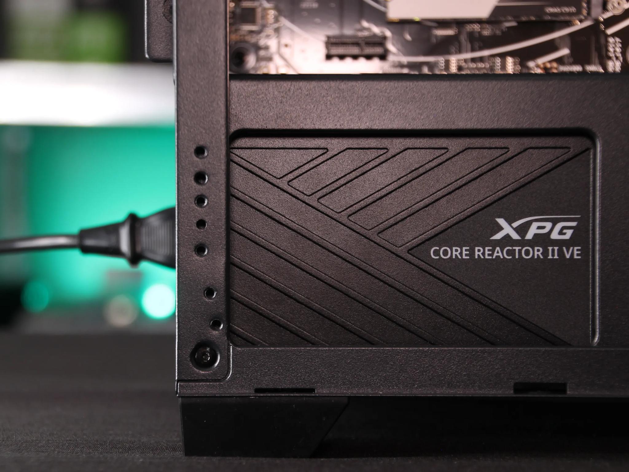 comm.006 // Ryzen 5 7600X, RTX 3070 // Midrange Gaming PC