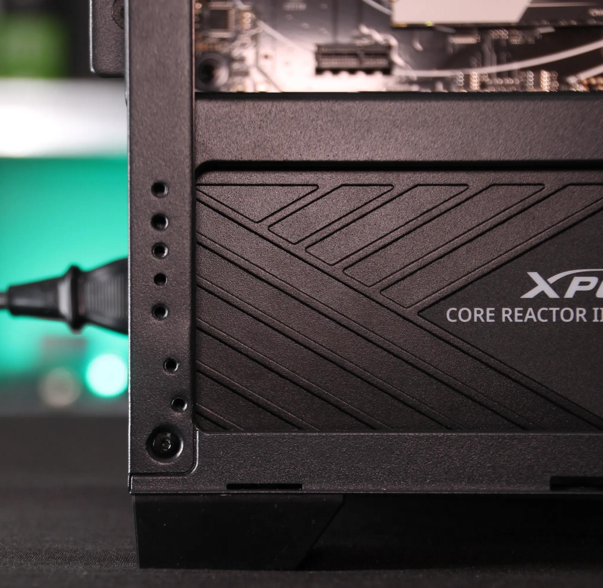 comm.006 // Ryzen 5 7600X, RTX 3070 // Midrange Gaming PC