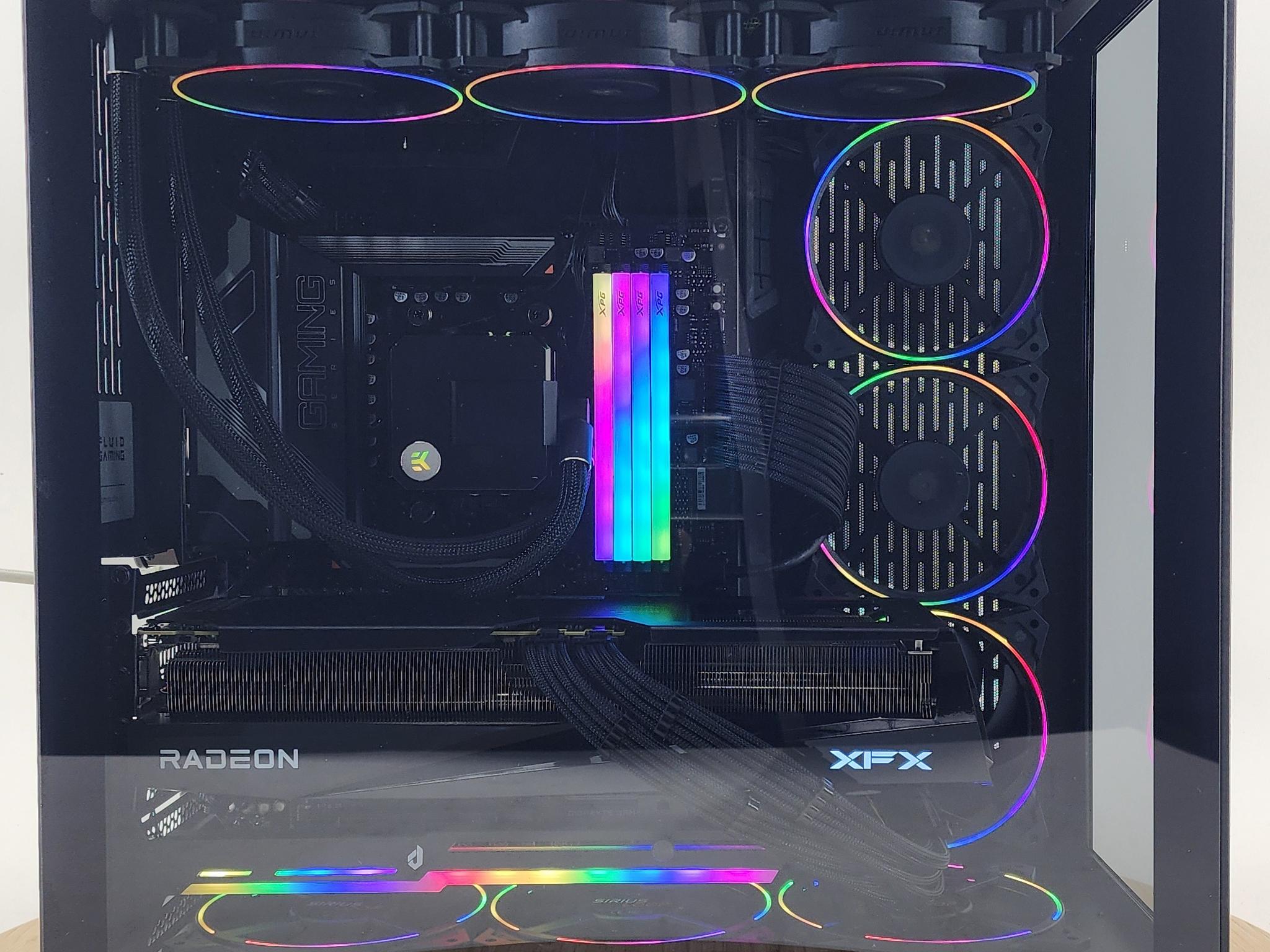 Gaming PC Ryzen 9 9900X 32GB RAM 4TB SSD RX 9070 XT 16GB Windows 11 Computer