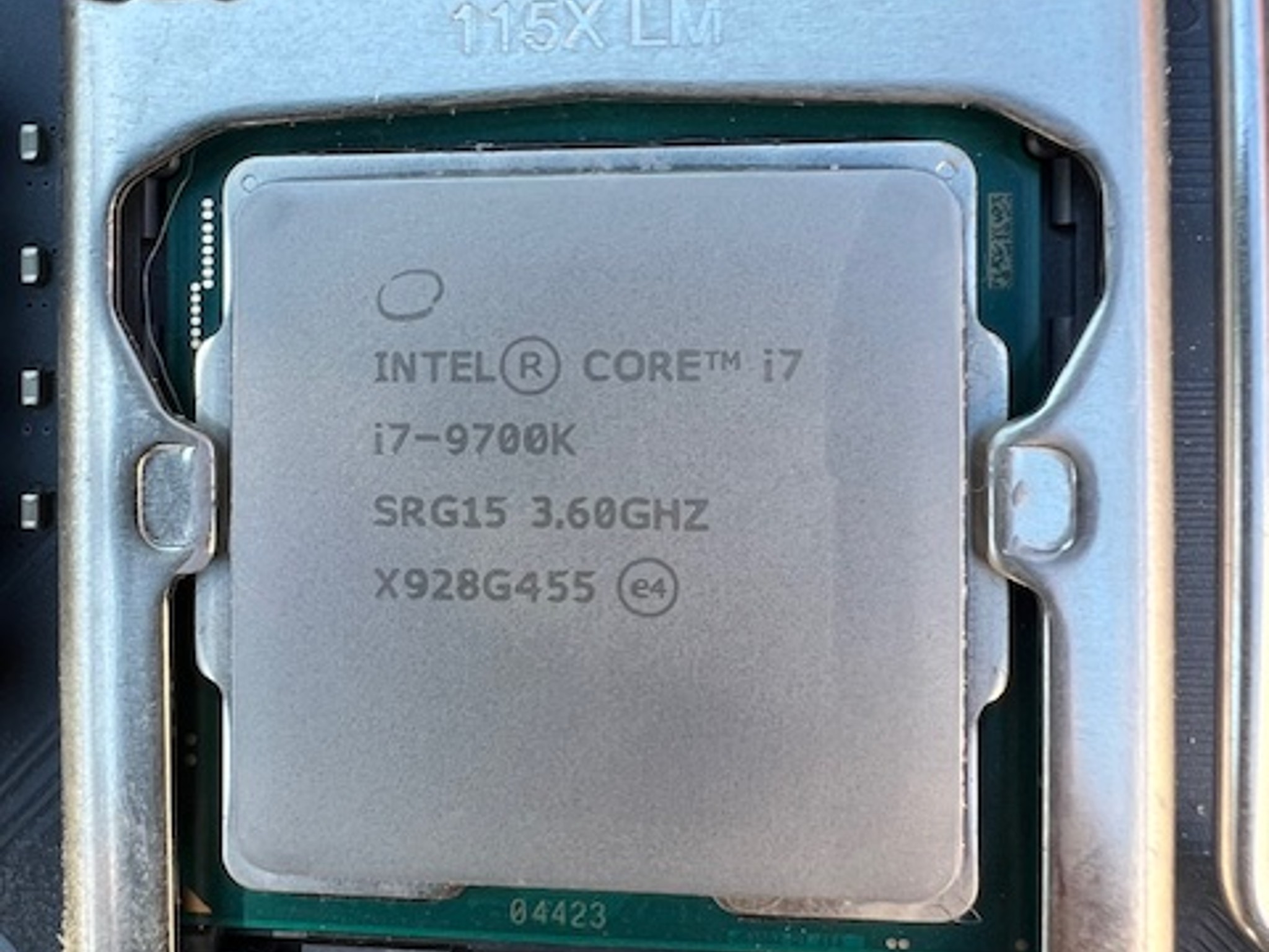 Intel Core I7-9700K Coffee Lake 8-Core 3.6 Ghz (4.9 Ghz Turbo) LGA 1151  Desktop Processor CPU