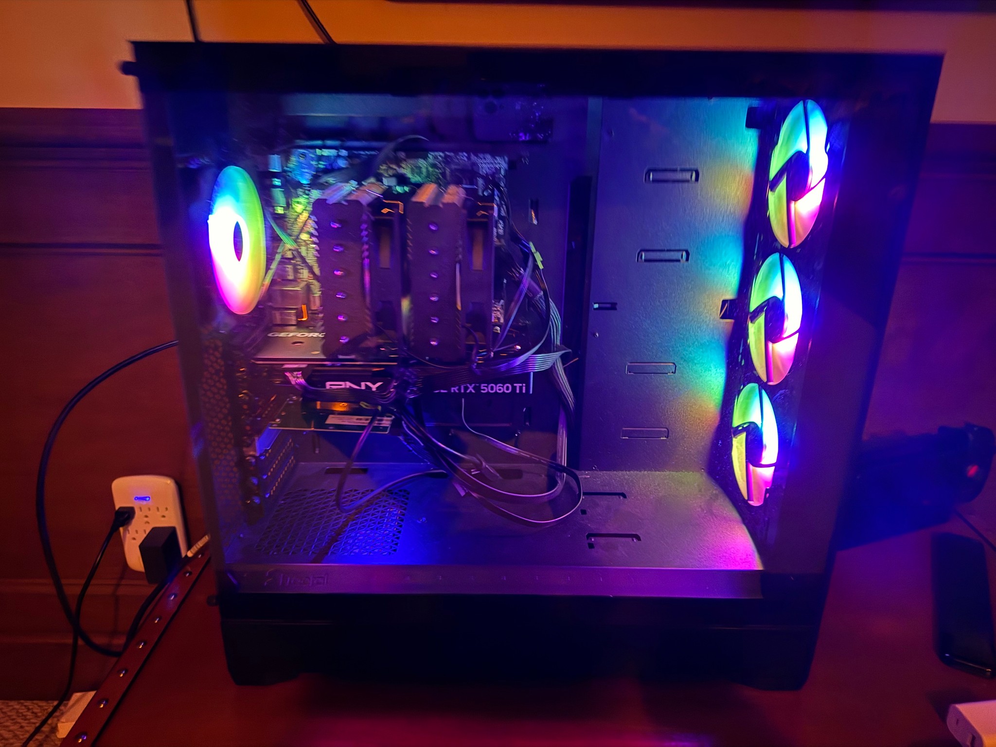 Ryzen 5 5500 + RTX 5060 Ti 16GB Gaming PC