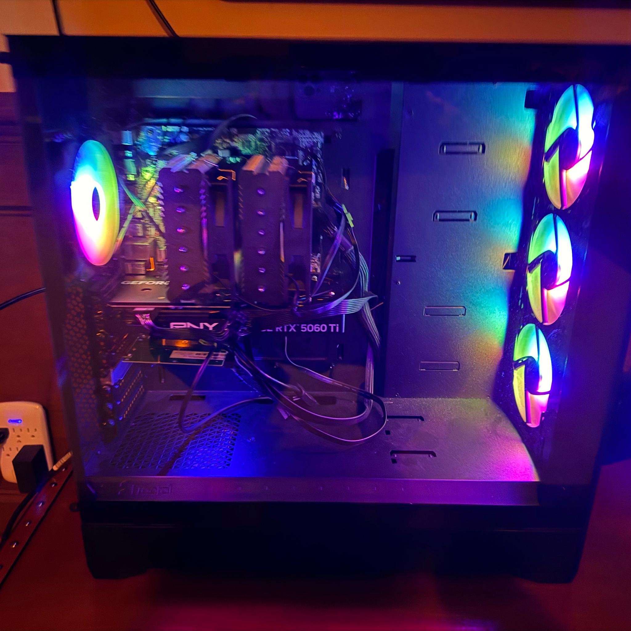 Ryzen 5 5500 + RTX 5060 Ti 16GB Gaming PC