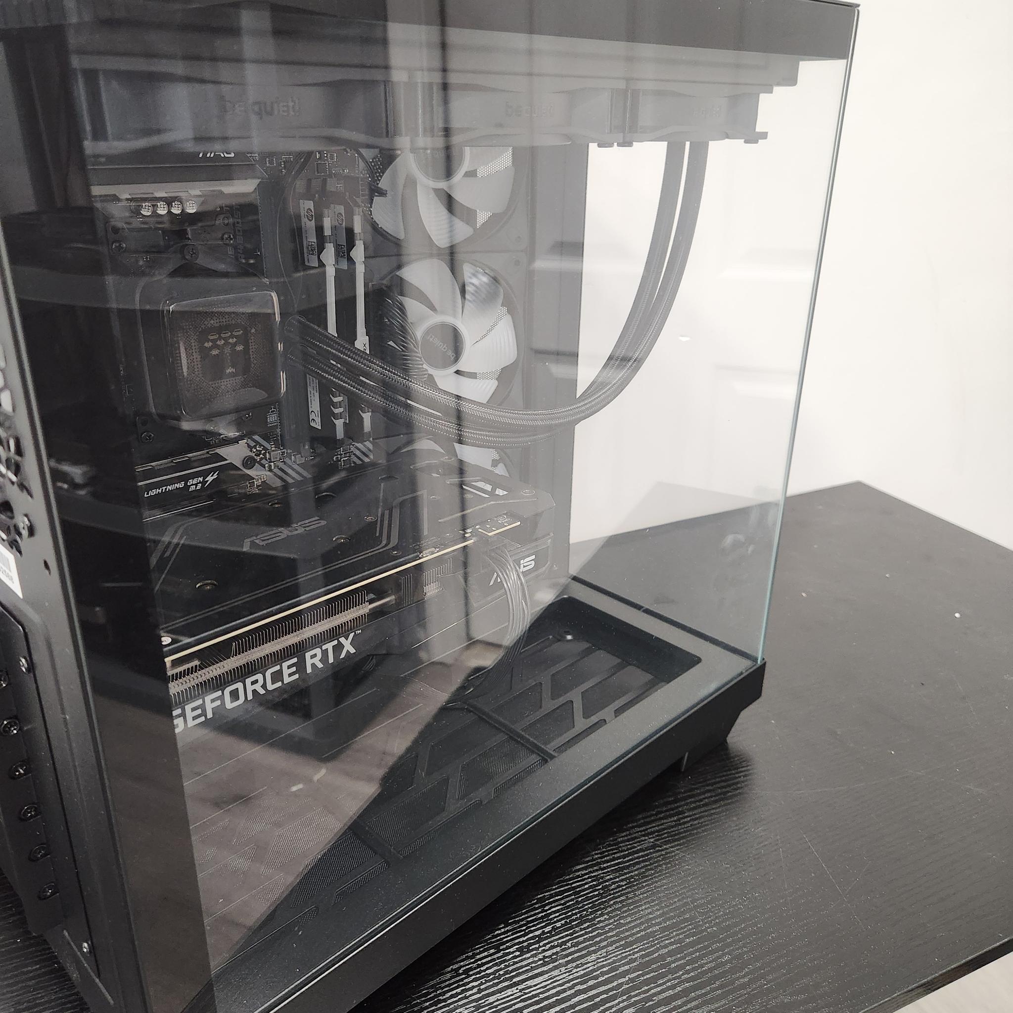 BIG RED: POWER HOUSE RTX 1440p GAMING PC!