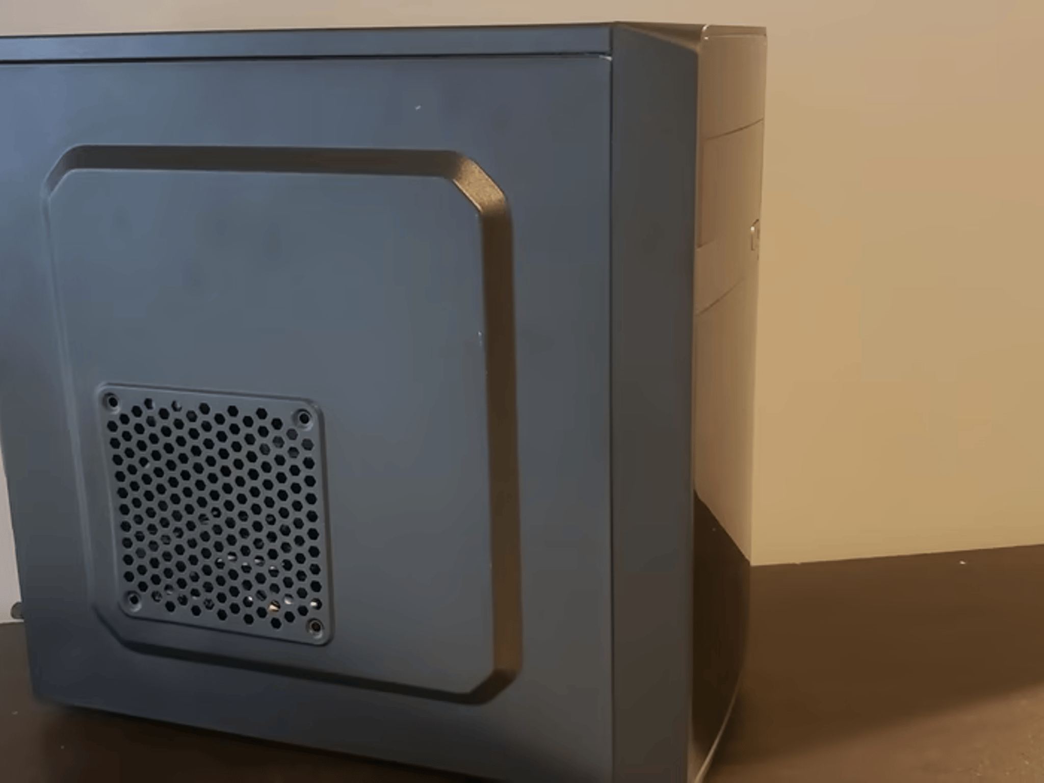 Gaming PC GTX980 and 10th Gen Intel 10105F with 16 GB DDR 4 memory