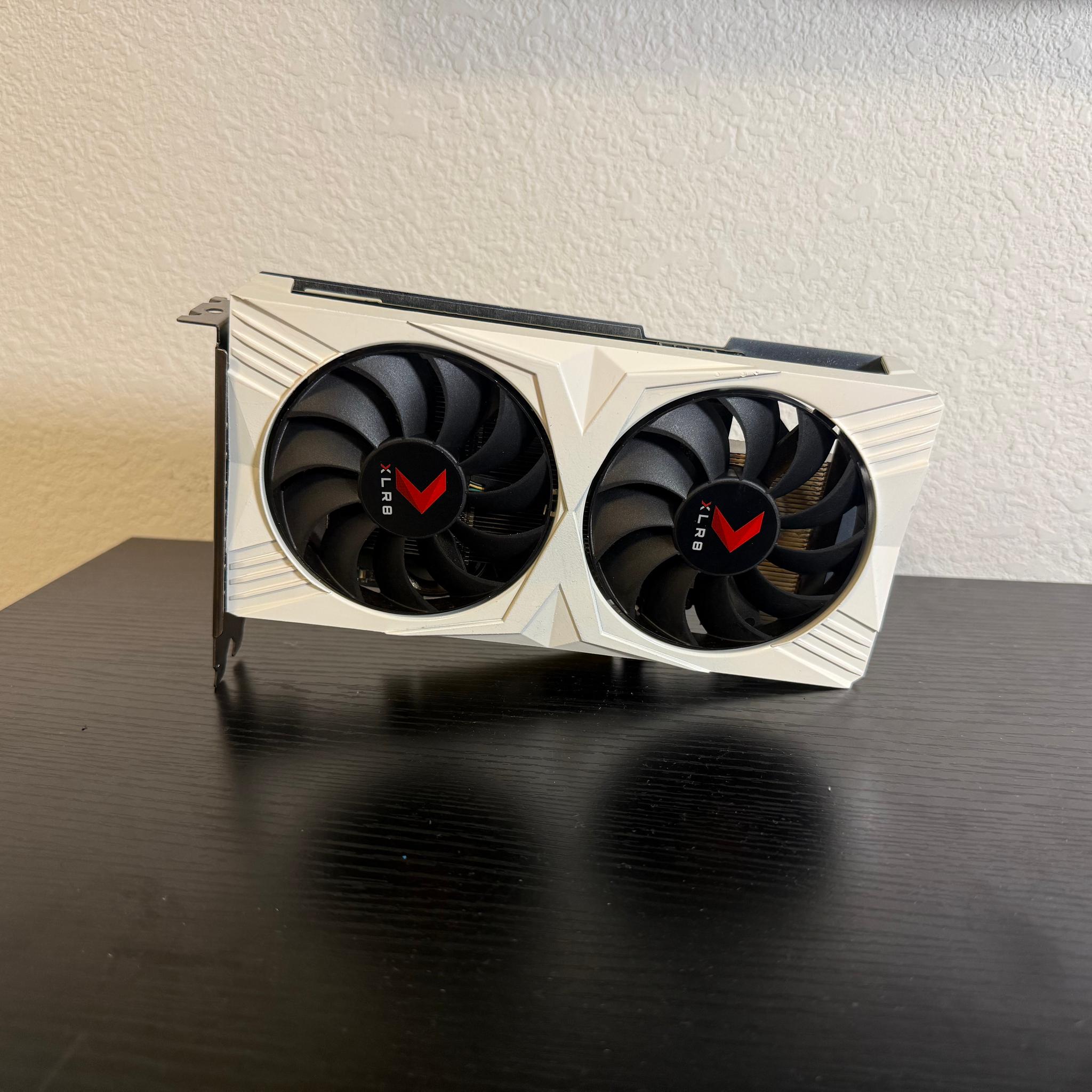White RTX 4060 | White PNY XLR8 | Shroud painted white, like new!