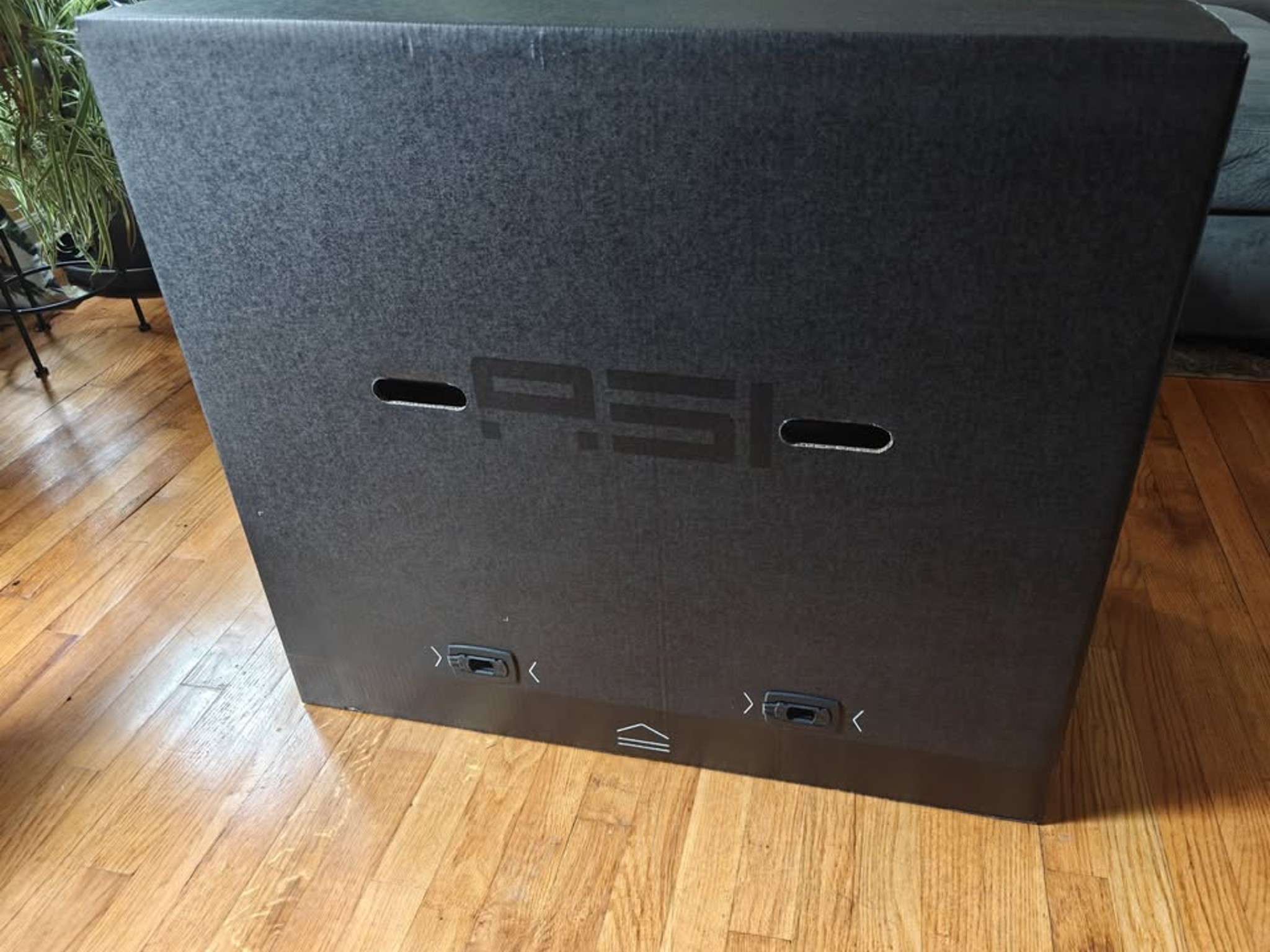 Dell Alienware Area 51 Gaming Desktop - Intel 285K 64GB 4TB RTX 5080 - MODEL AAT2250 - LIQUID COOLED