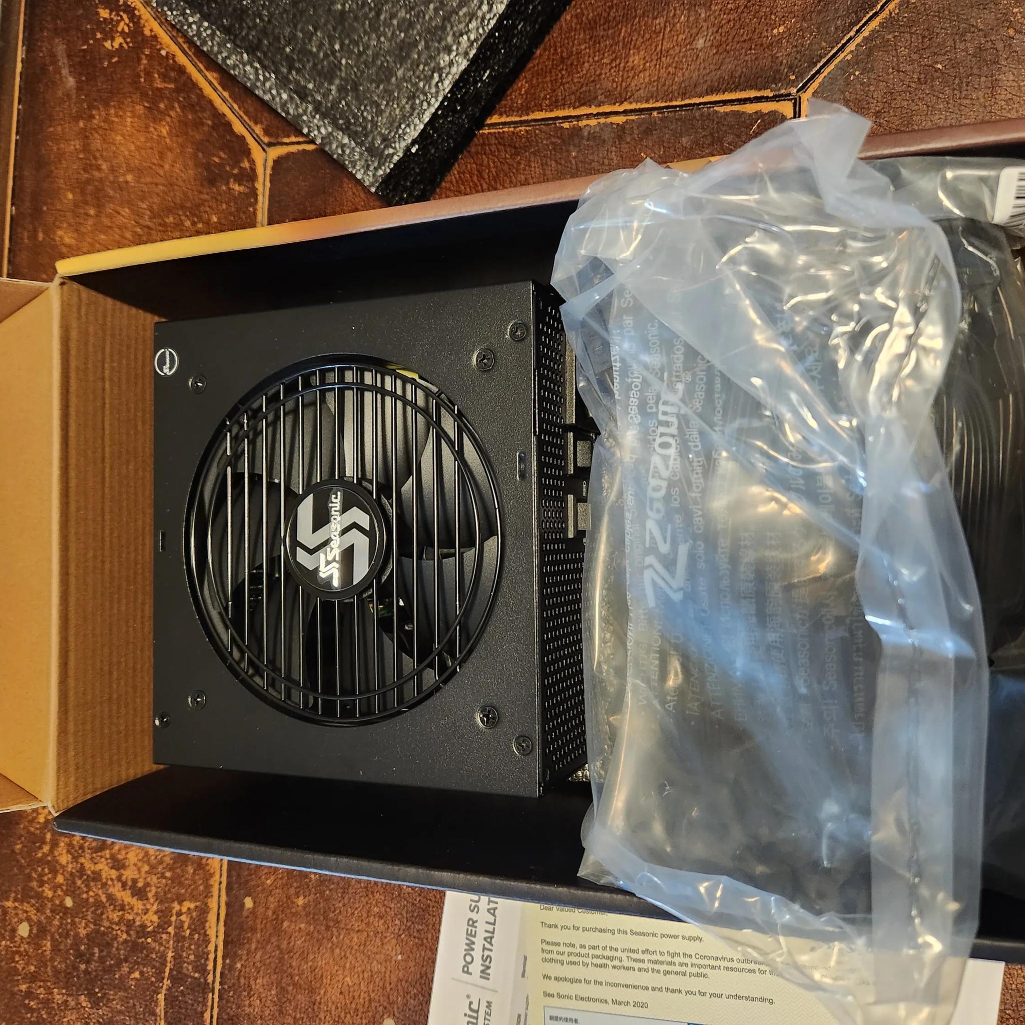 SeaSonic FOCUS GX 850 W 80+ Gold Certified Fully Modular ATX Power Supply