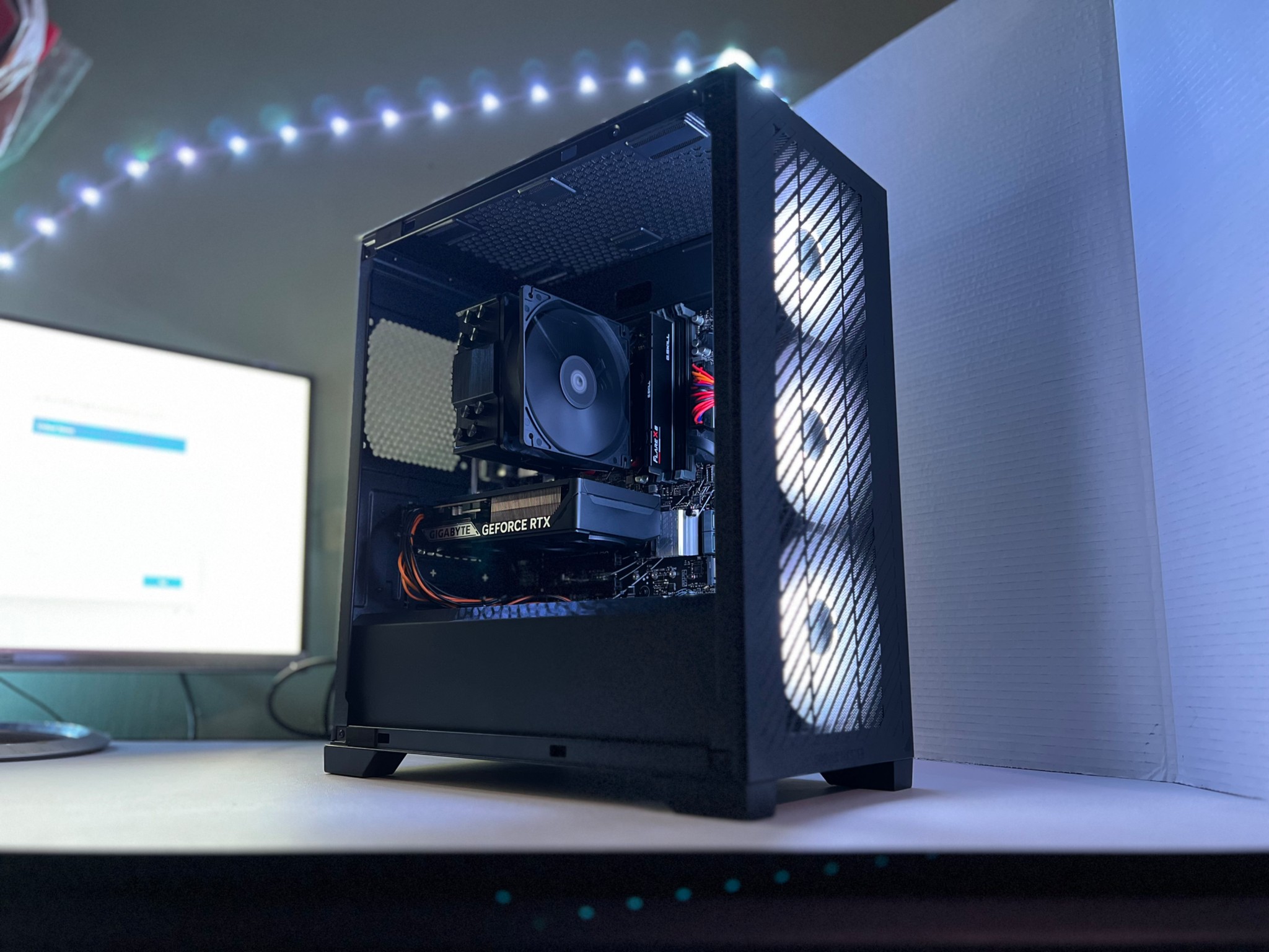 R5 7600X + RTX 5060 | 16GB DDR5 | 1TB NVMe | E-Sports Beast Gaming PC