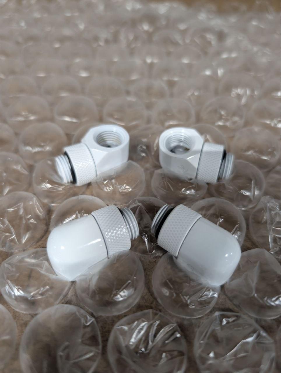 Alphacool Eiszapfen L-Connector Rotatable G1/4 AG to G1/4 IG-4pcs Set (17619)