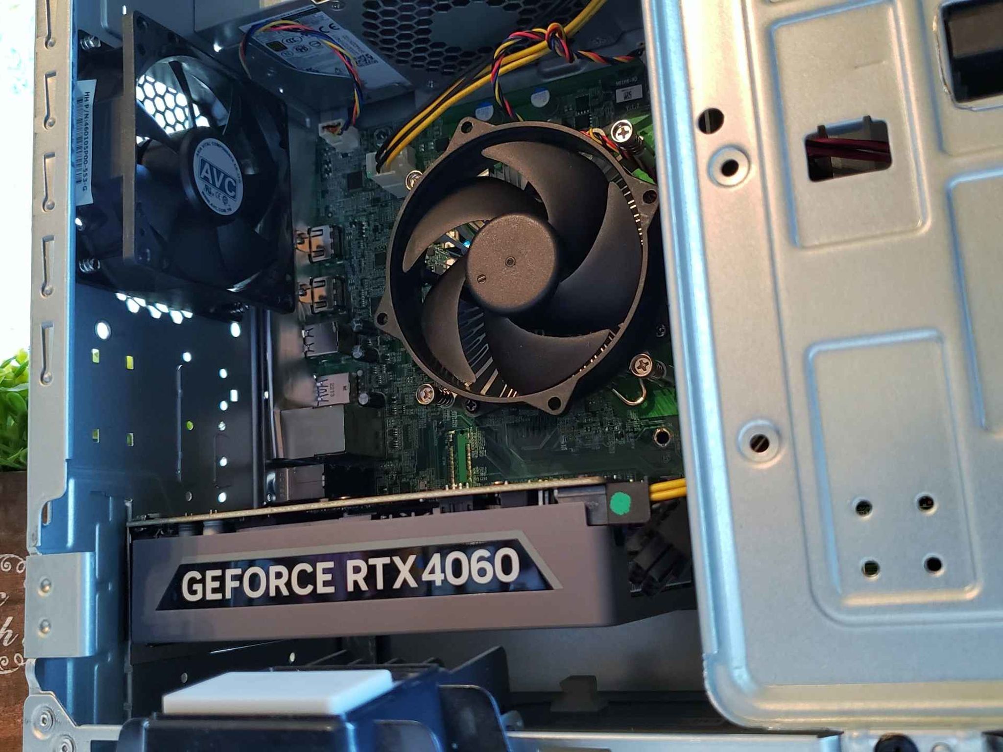 "A Sleeping Giant" | 1080p/1440p Gaming PC | i7-12700F & RTX 4060