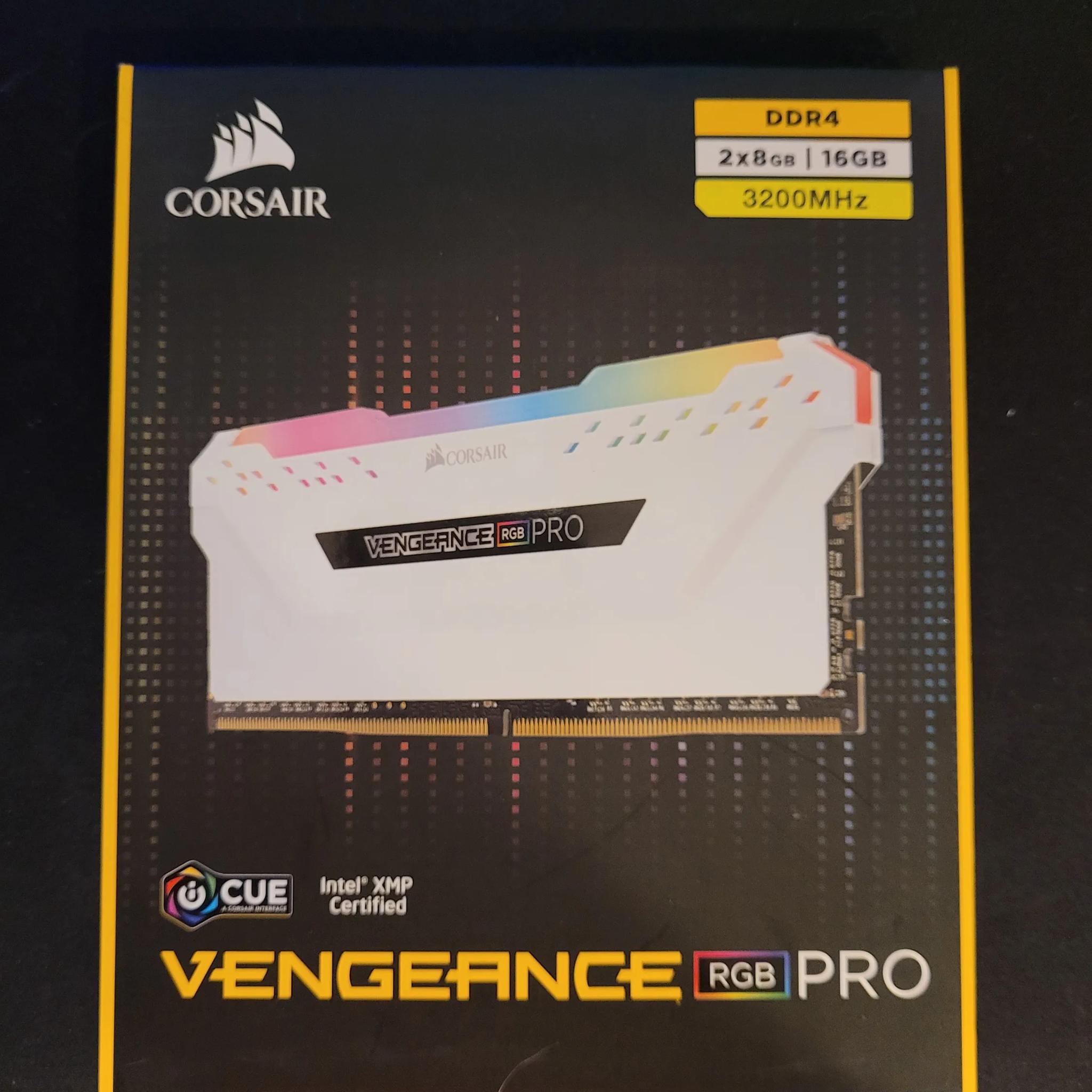 *SEALED* Corsair Vengeance Pro 16GB (2 x 8GB) 3200Mhz CL16 RAM 