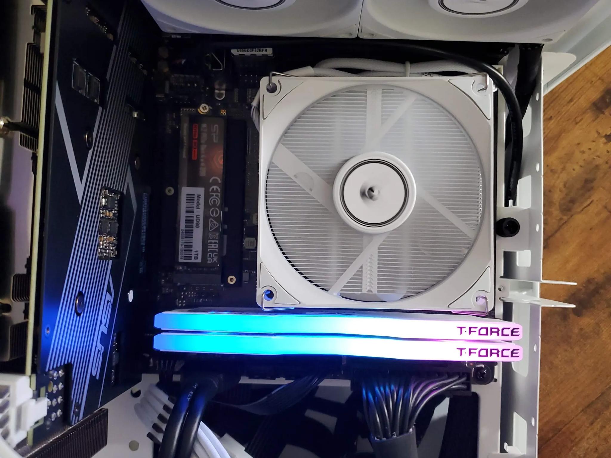 Snow White Mini ITX Cube PC | RTX 3050 8GB | Ryzen 5 3600 | 16GB DDR4 ARGB | 1TB NVME SSD | Wifi