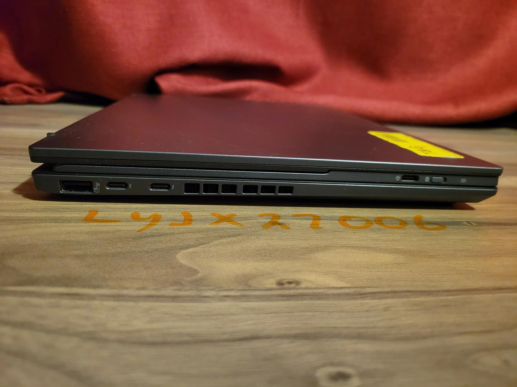 Asus Zenbook Duo Dual Laptop - Core Ultra 9 - 1tb ssd - 14" OLED Touch Screen