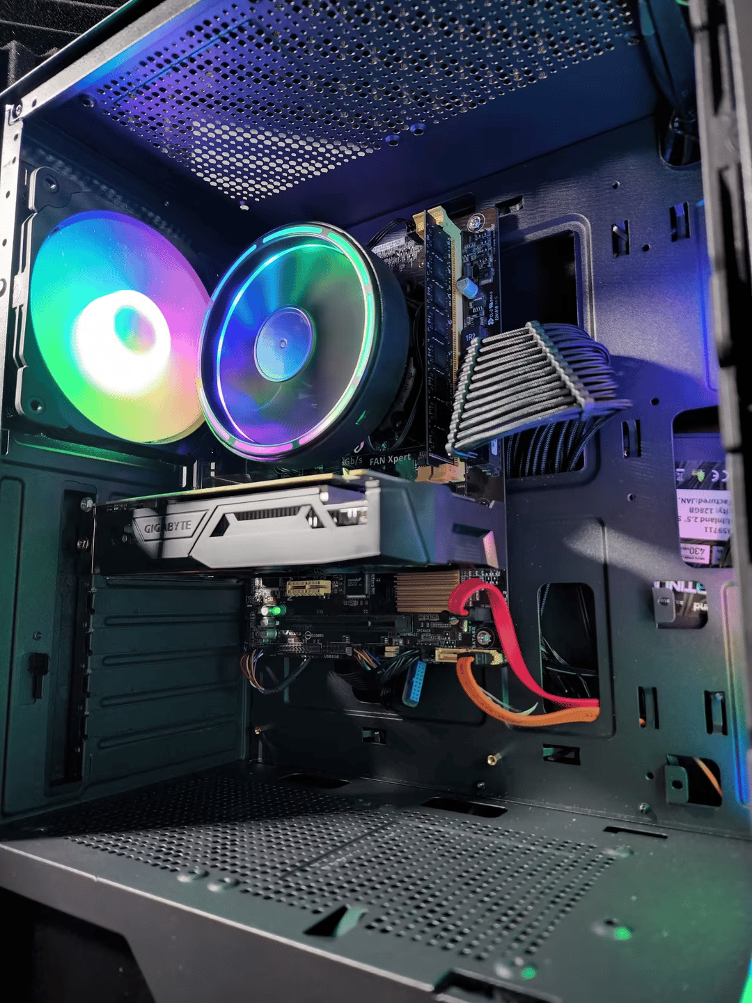 GreyScaled | i5 4590S - GTX 1050TI - 120GB SSD 1TB HDD 