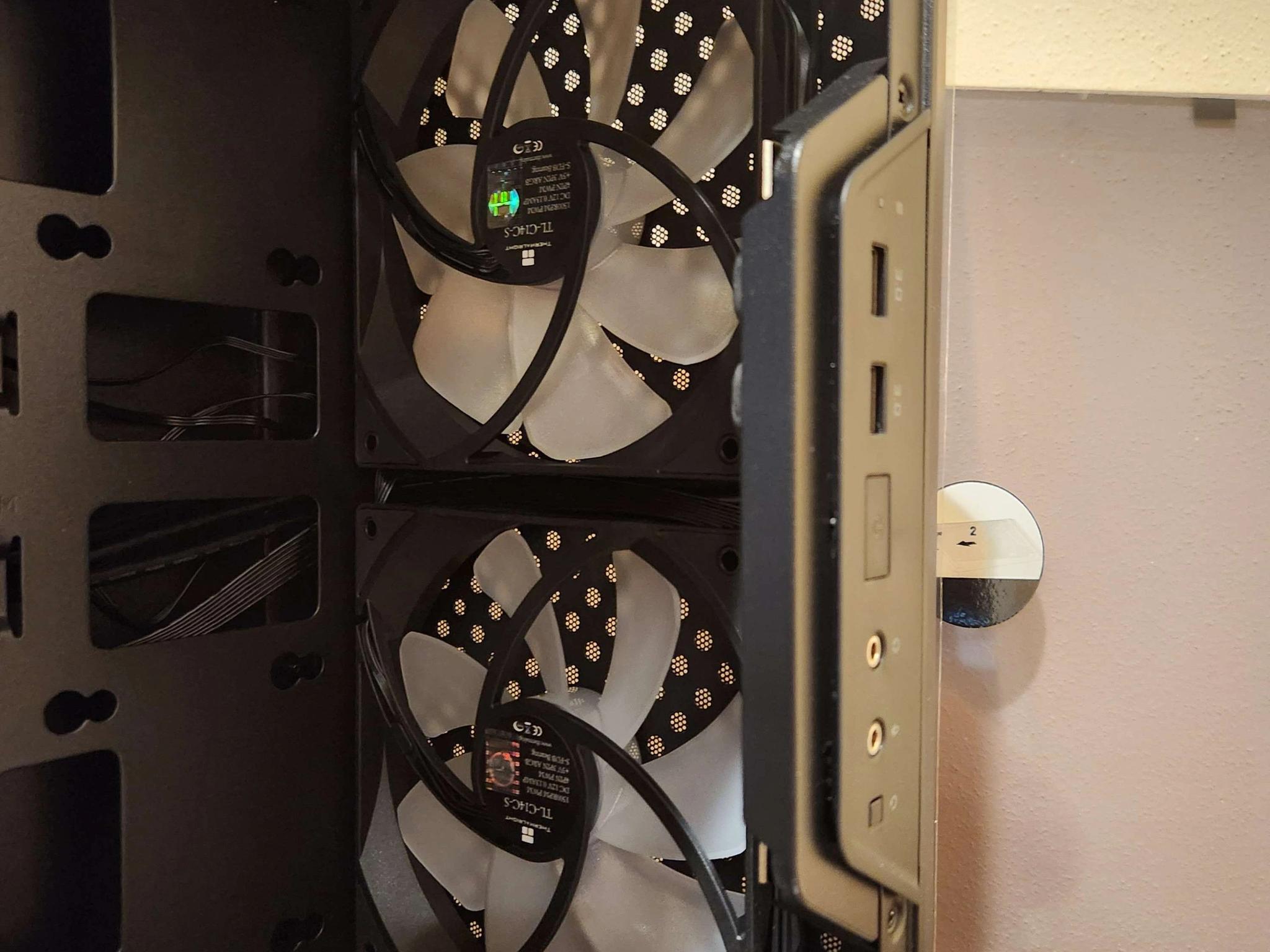 Cooler Master MasterBox Q300L w/ Thermalright ARGB Fans