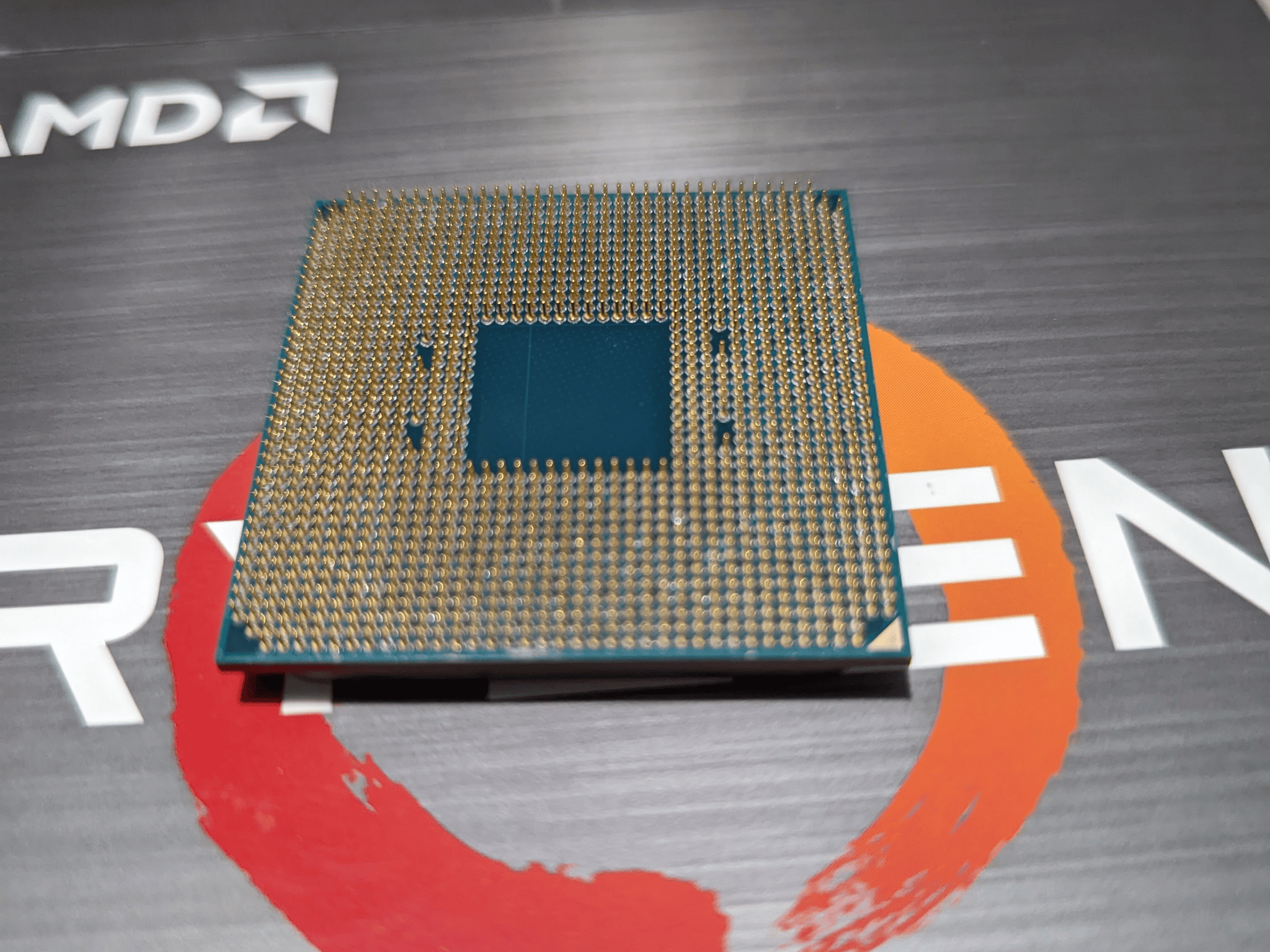 AMD Ryzen 9 AM4 3900x