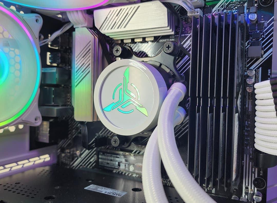 Gaming PC Ryzen 7 5700X 32GB RAM 1TB SSD RX 7700 XT 12GB Windows 11 Computer
