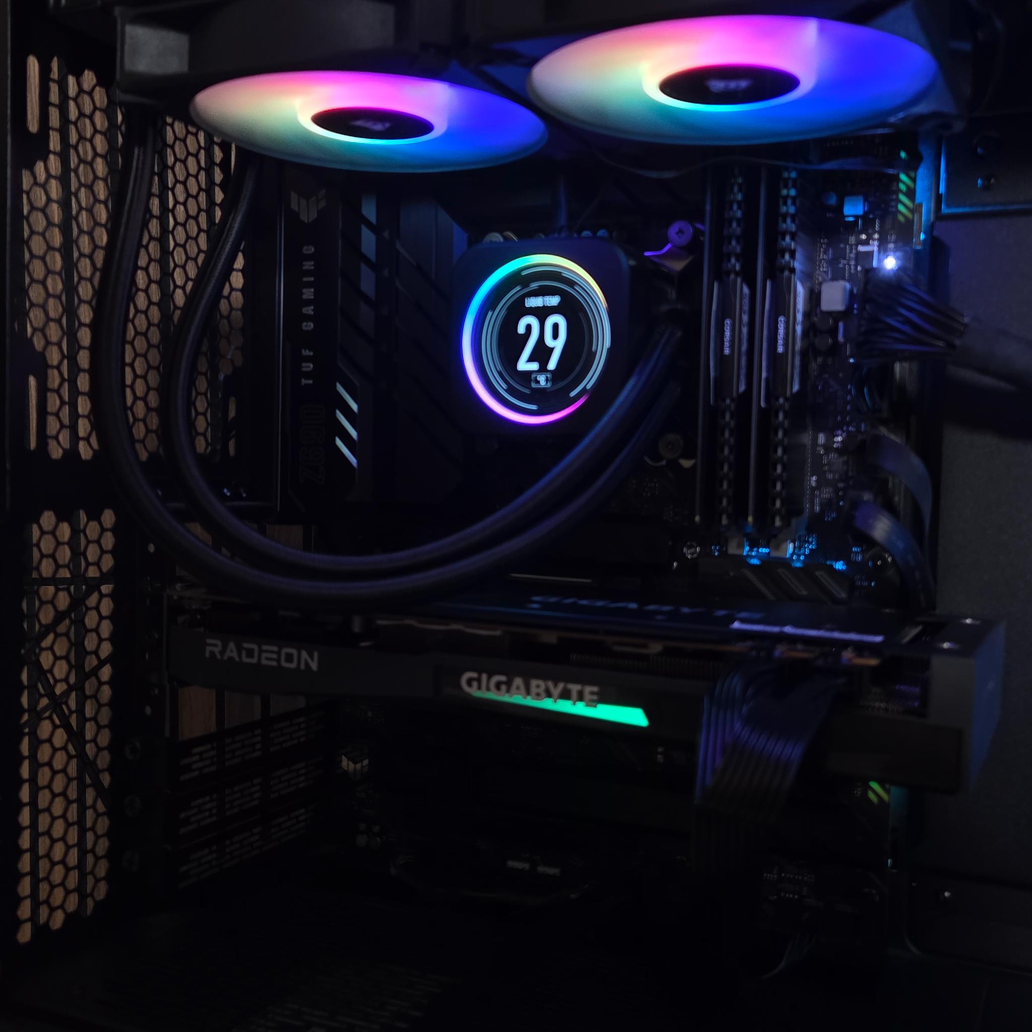 Gaming PC | RX 6700XT 12GB| LCD | NVME | 32GB DDR4 | Z690 | Windows 11 | WIFI