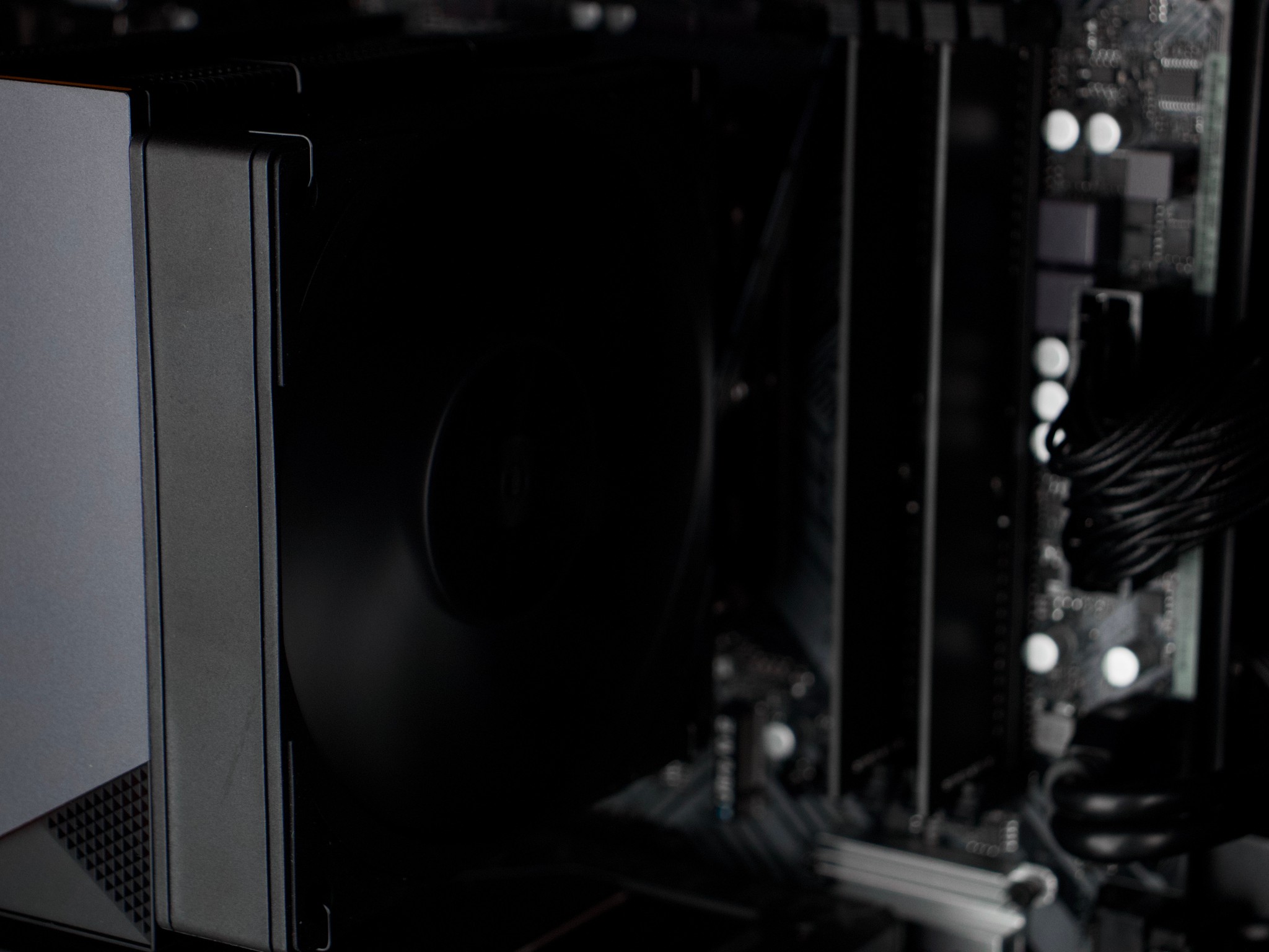 🪵🟫Wood Gaming PC – RTX 5060, Ryzen 5 5500, 16GB RAM, 1TB SSD - WiFi 🟫🪵