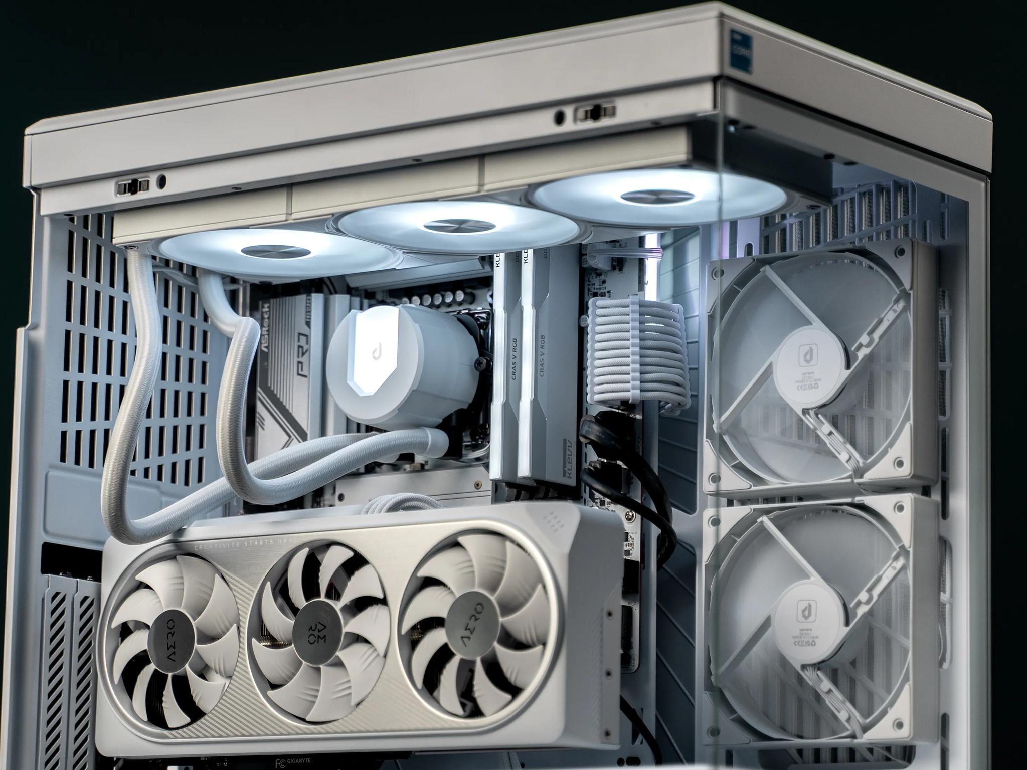 “CorpoLight” RTX 4070 i5 14600K 32GB Windows 11 Pro 2TB Workstation Gaming PC