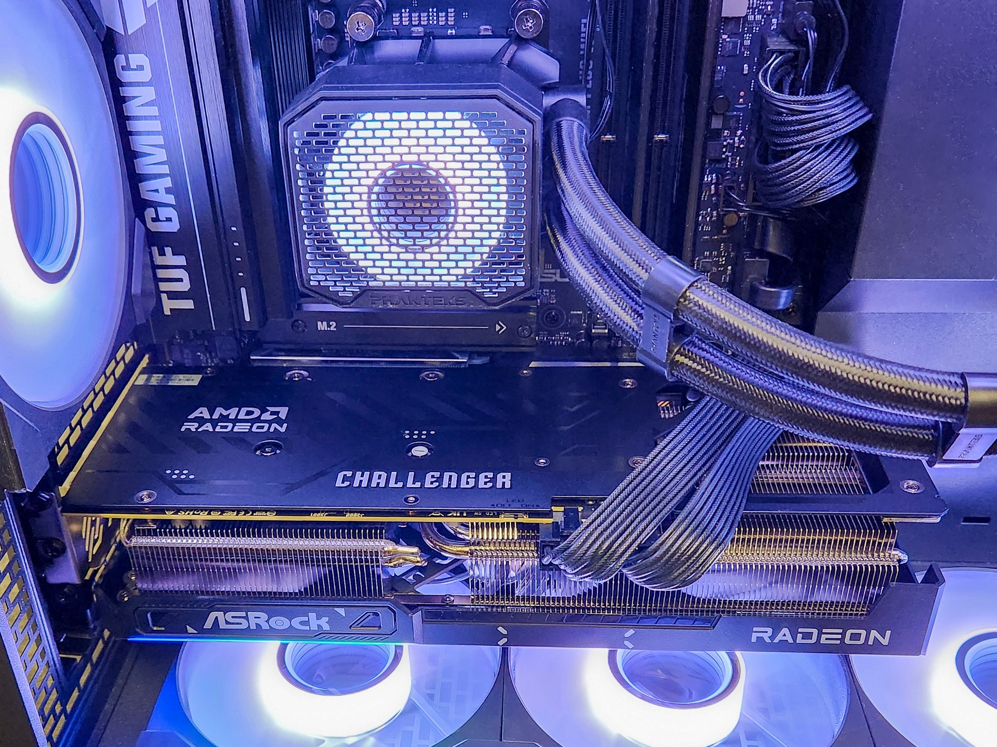 RX 9070 XT | Custom Gaming / Streaming Liquid Cooled PC | Ryzen 7 7800X3D | 2TB SSD | 32GB DDR5