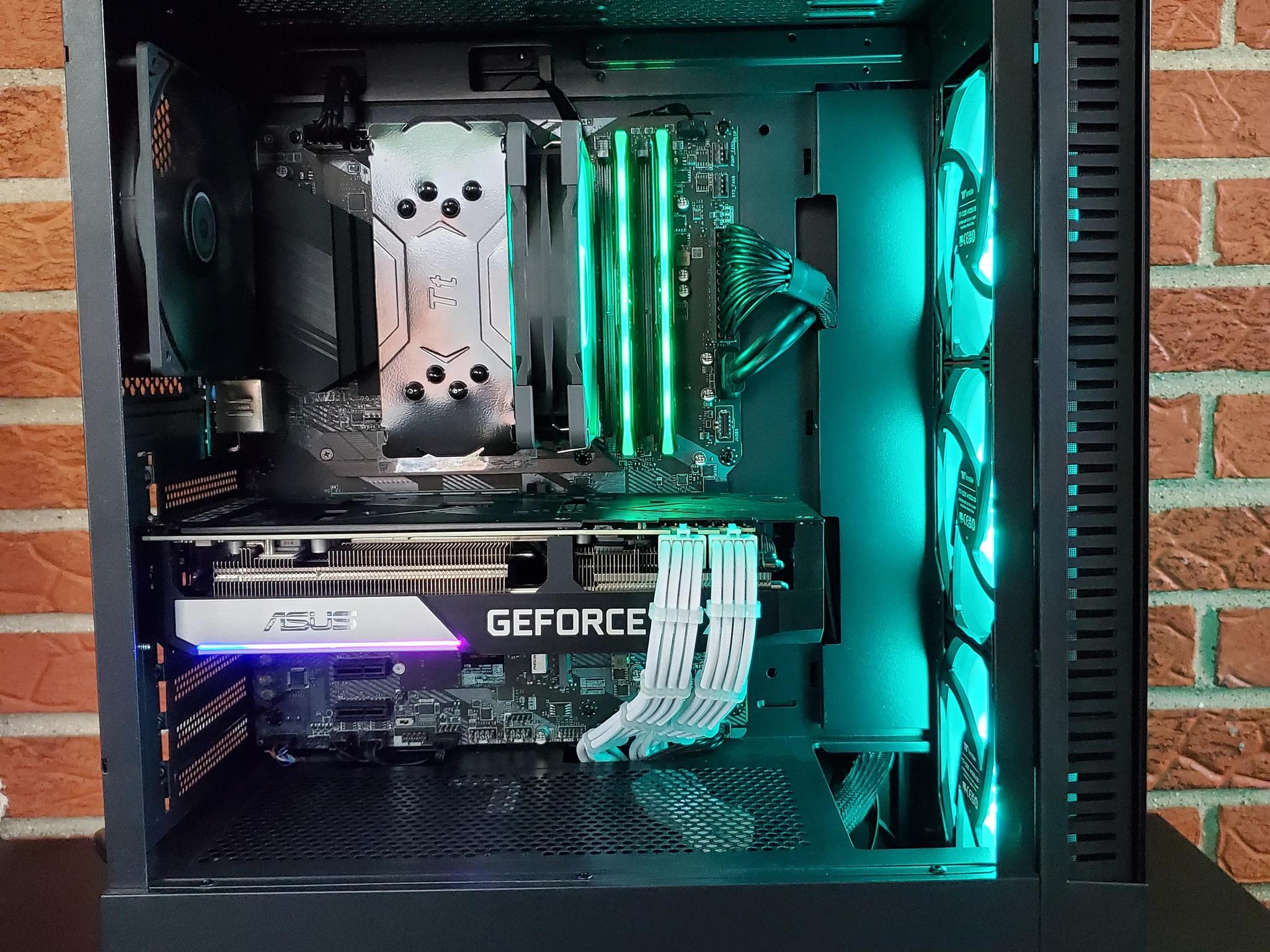 GAMING PC - RTX 3070 - 10600K - 1TB SSD