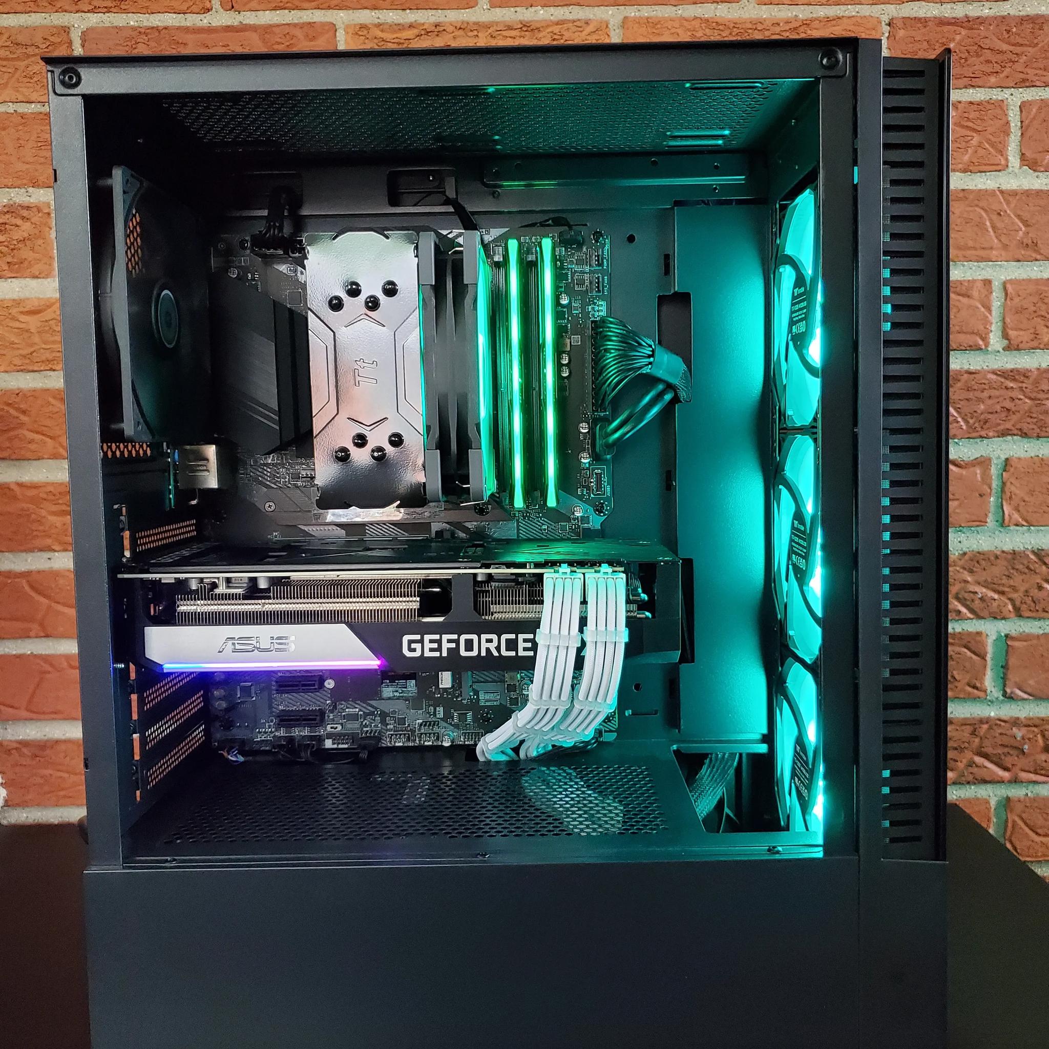 GAMING PC - RTX 3070 - 10600K - 1TB SSD