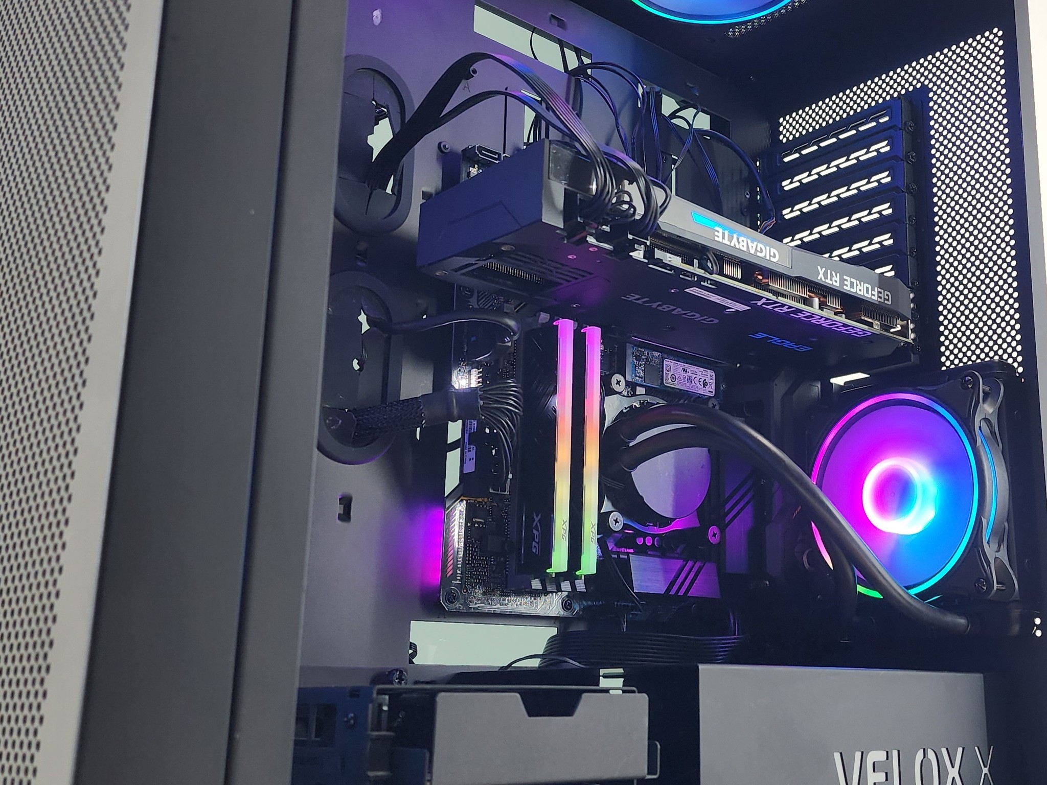 Gaming PC i5-10600K 16GB RAM 1TB SSD RTX 3070 8GB Windows 11 Computer