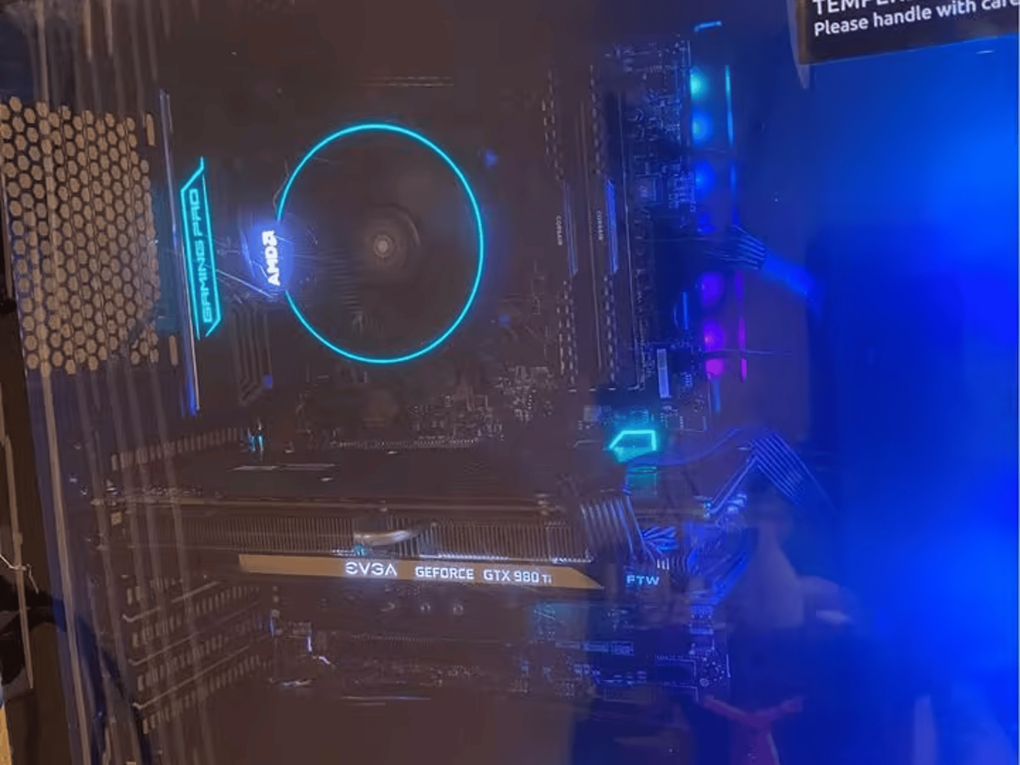 AMD Ryzen 7 2700x // Evga Gtx 980ti