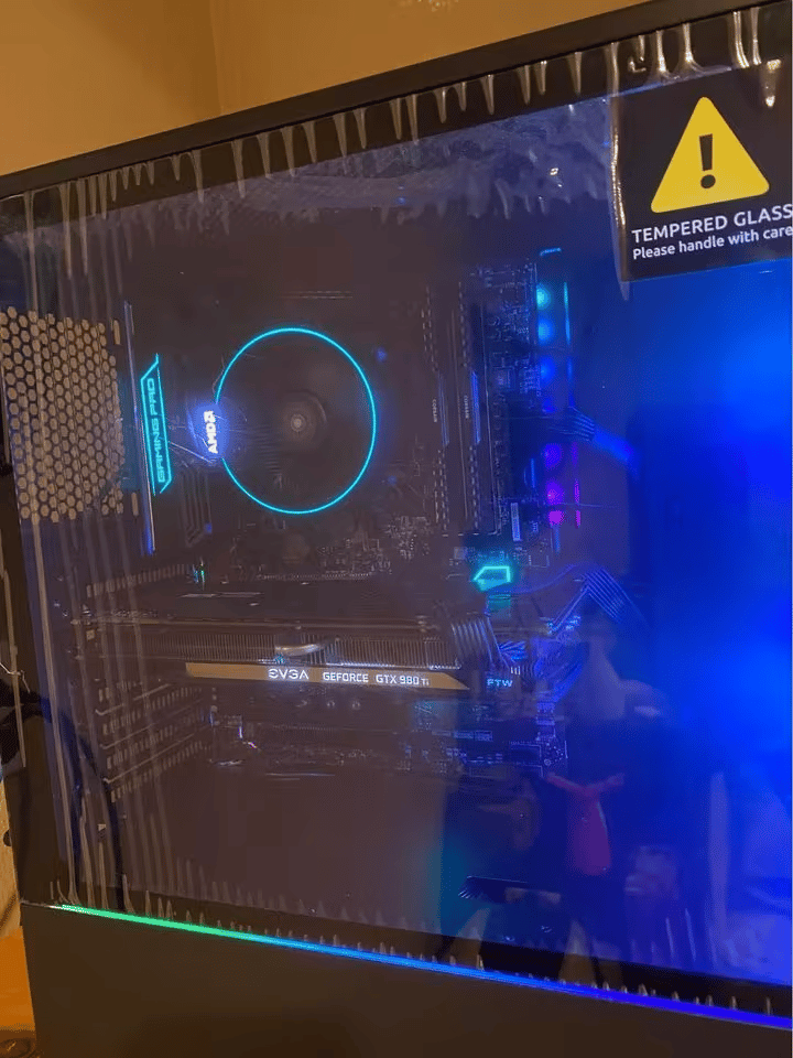 AMD Ryzen 7 2700x // Evga Gtx 980ti
