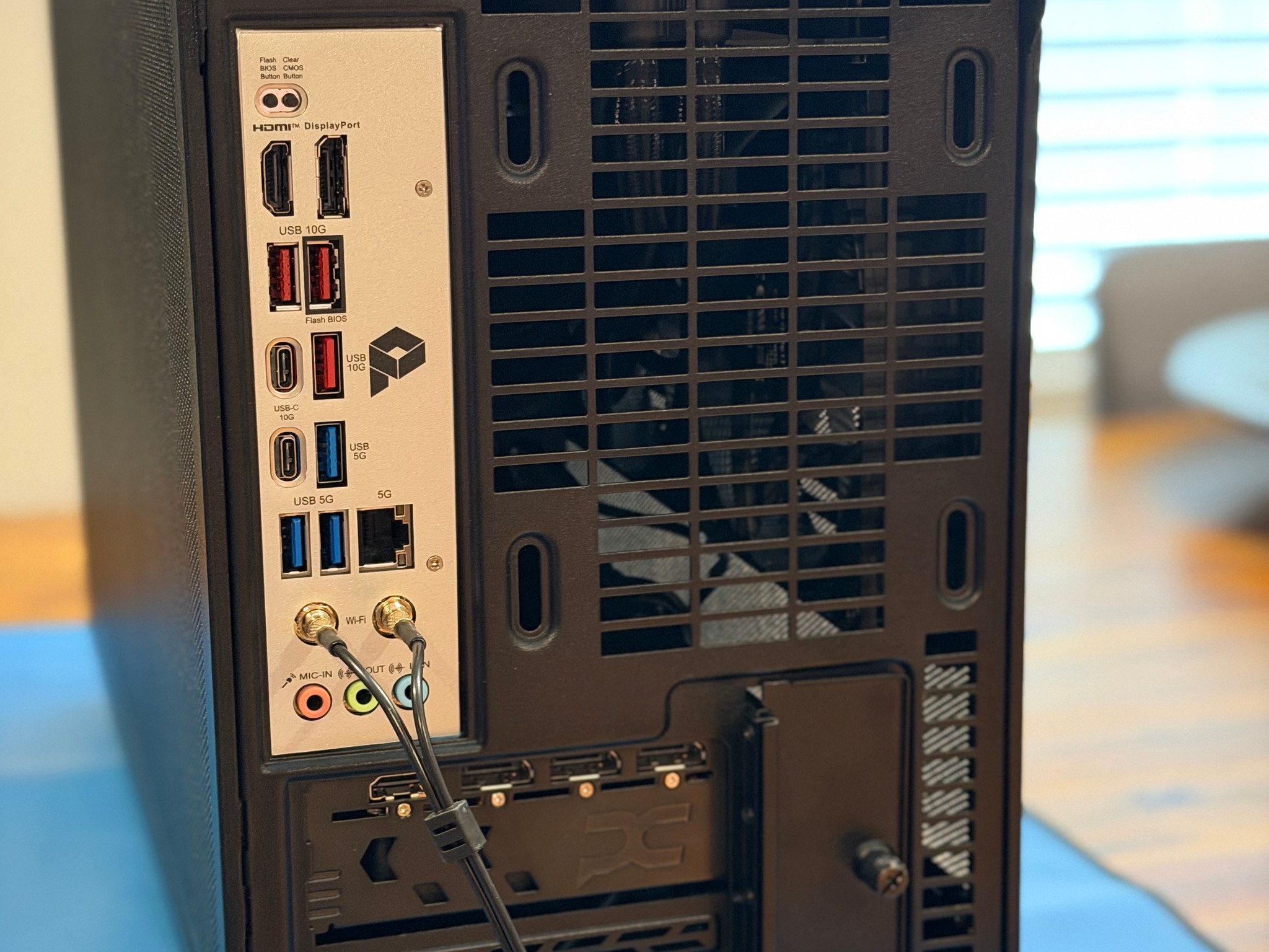 Custom Built Gaming PC – Ryzen 5 7600X3D • Radeon RX 9070 XT • 64GB DDR5 • Samsung 9100 Pro Gen5 SSD