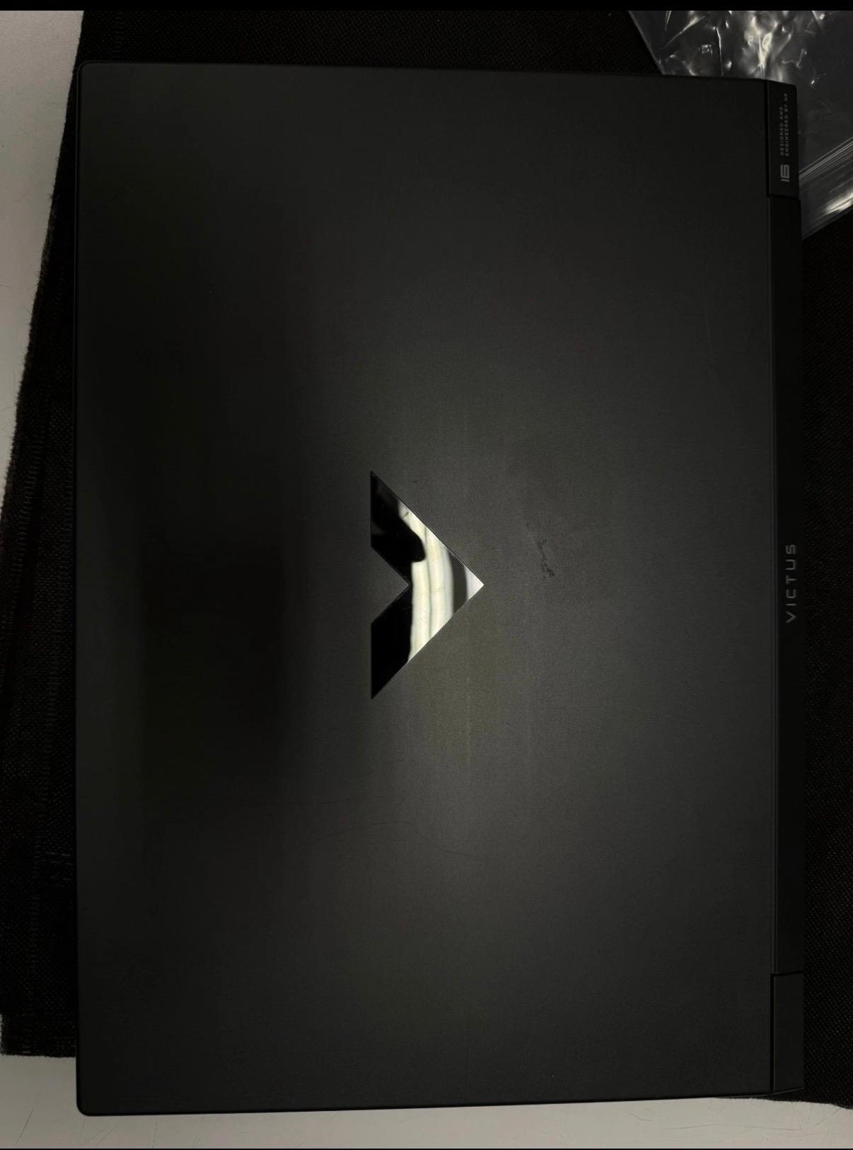 PARTS HP Victus 16.1 in (512 SSD, Intel Core i7 13th Gen, 16 GB RAM, NVIDIA 4060