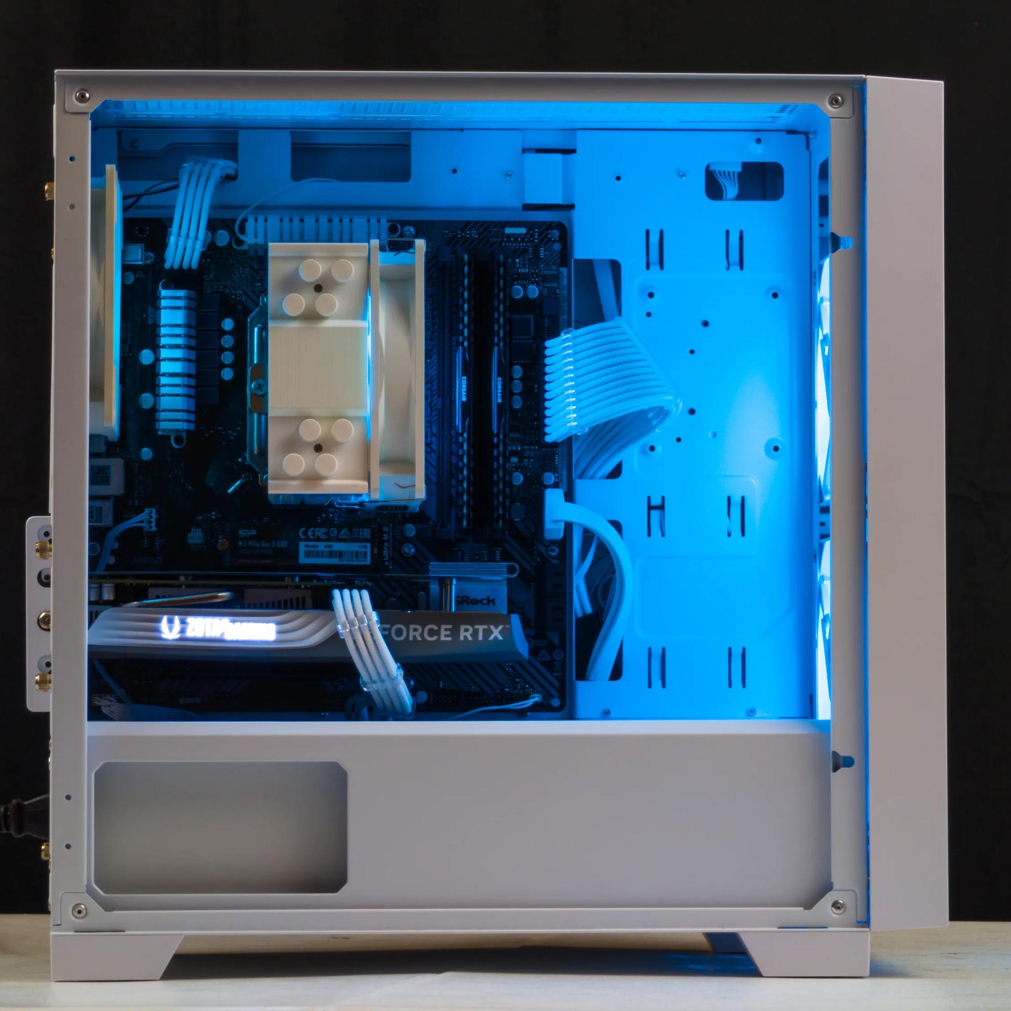 🤍🖤 RTX 4060 / Ryzen 7 3700X / 32GB Gaming PC 🖤🤍