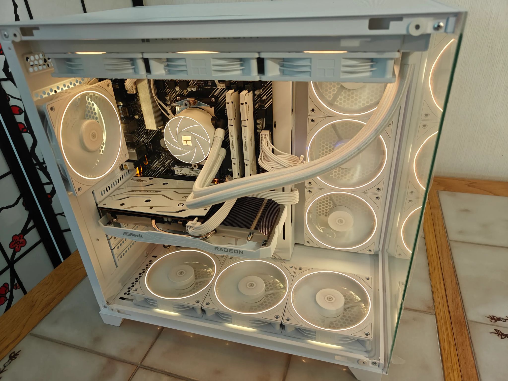 Neutron Star | RX 6600 | R5 5600 | 2TB NVMe/SSD | 32GB DDR4 RAM | RC-RGB | WiFi-6E/BT | Windows 11