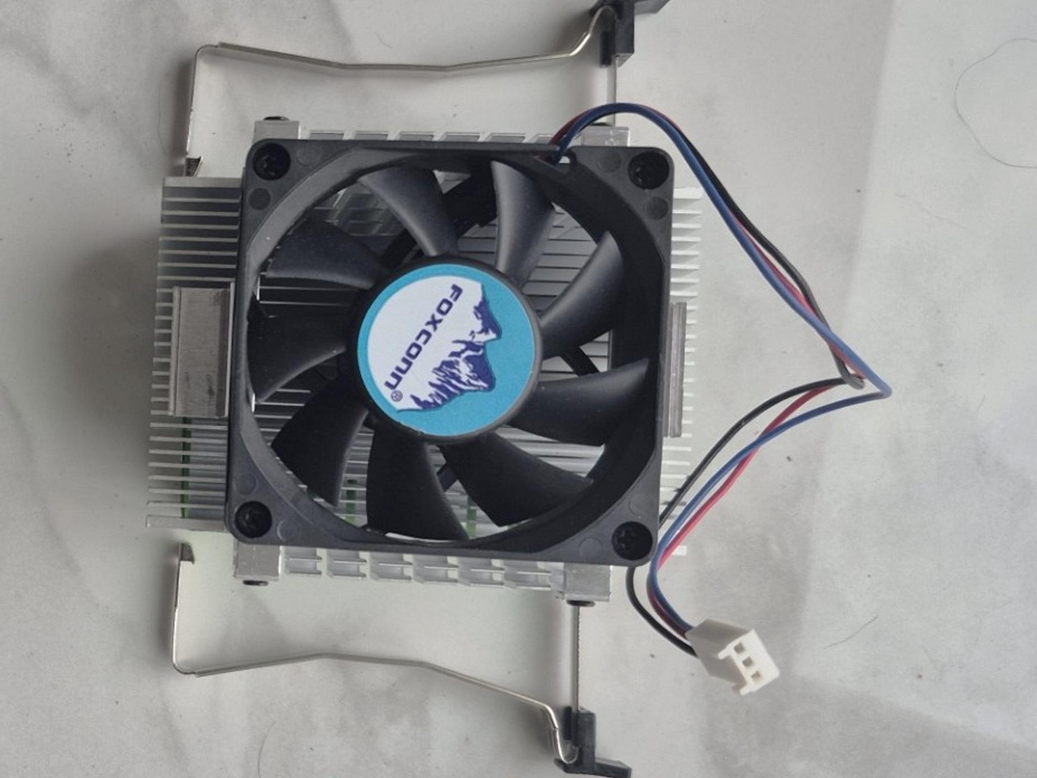 Foxconn 70mm Fan and Foxconn Heatsink 312451-002 REV C-New Open Box