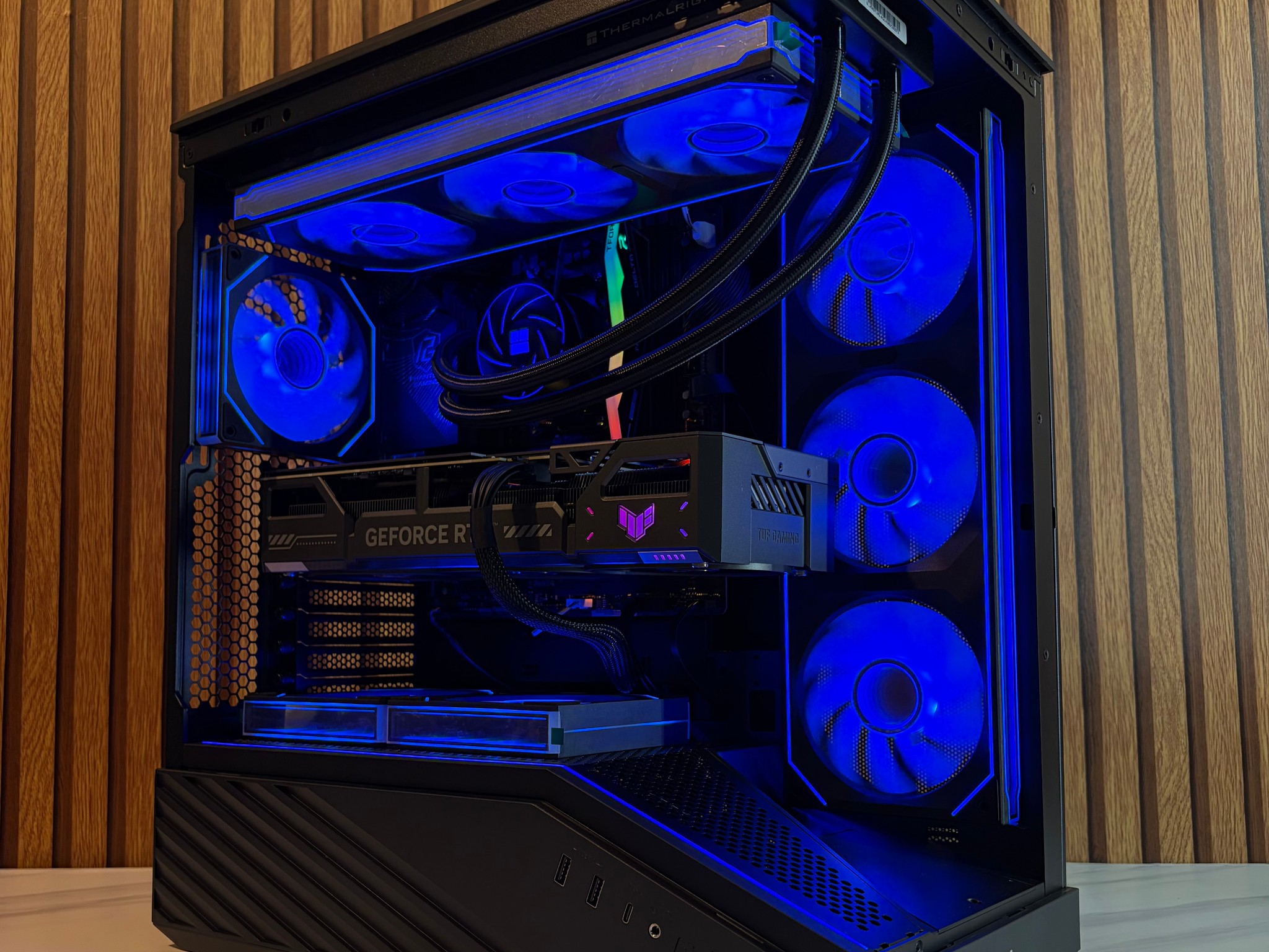 RTX 5070 | RYZEN 7 7800X3D | 16GB DDR5 | 750W PSU | 2TB NVME | 360MM AIO
