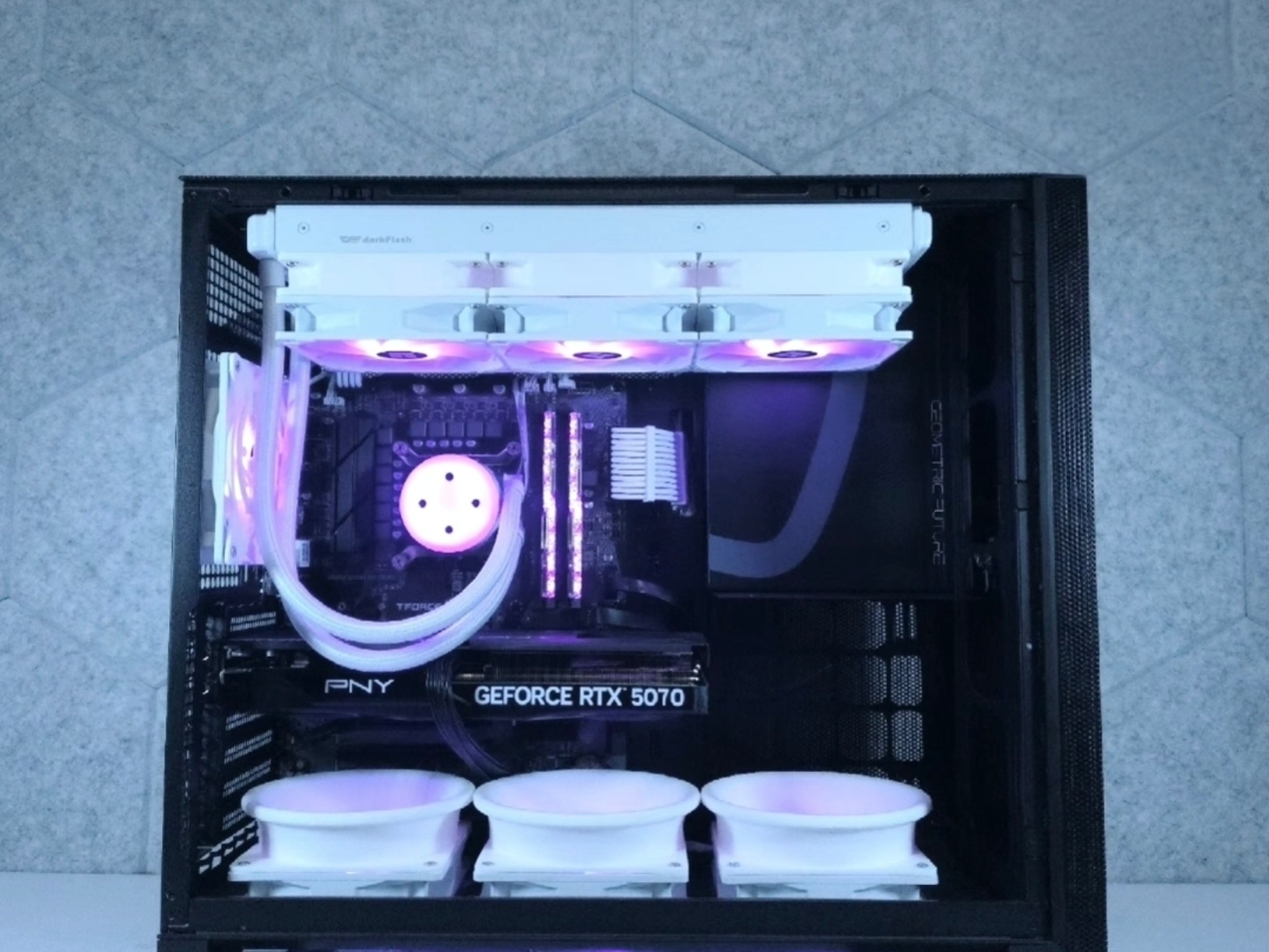 💜RTX 5070 | Core i7 14700F | 1440p Gaming Computer