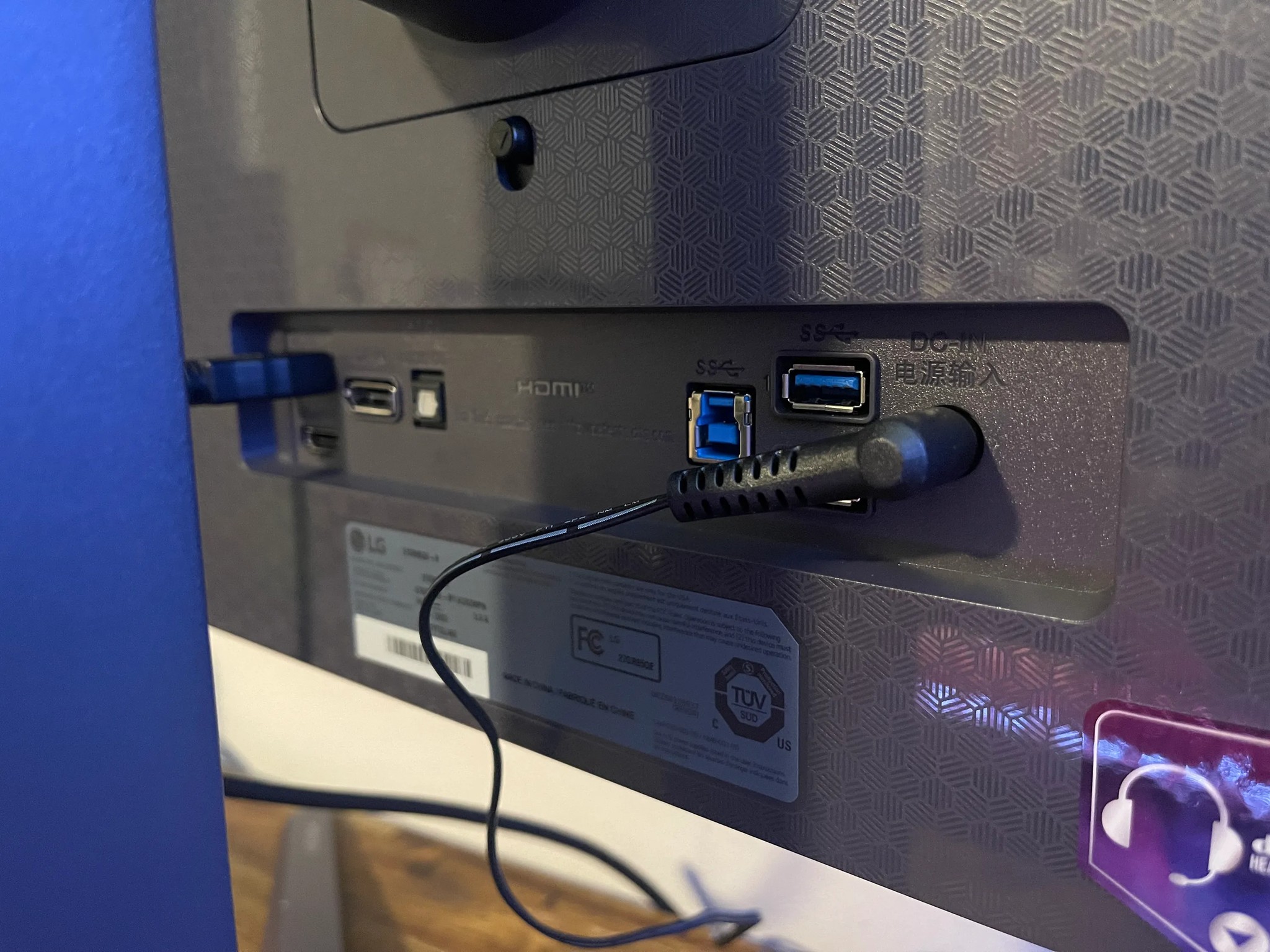 LG 27" UltraGear OLED 2k 240Hz Gaming Monitor