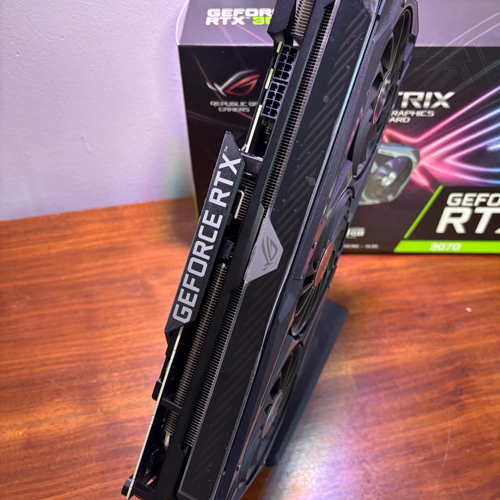 NEW RTX 3070 ASUS ROG STRIX