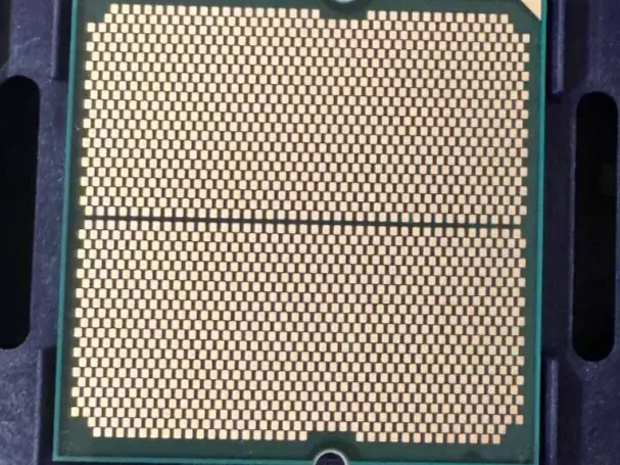 AMD Ryzen 9 7900x Processor (5.6 GHz, 12 Cores, LGA 1718/Socket AM5) Tray