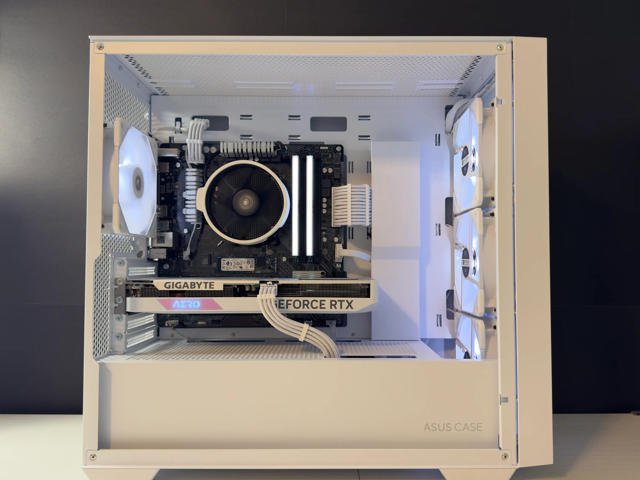 🧊FROST🧊 Gaming PC | AMD Ryzen 5 3600 | 16GB DDR4 | RTX 4060 | 1TB m.2 SSD | Win11 PRO | Wi-Fi