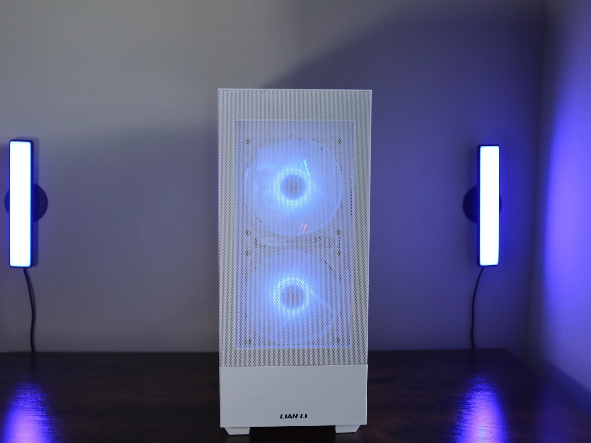 ALL-WHITE! RTX 3080 & AMD 5800x Custom Gaming PC!