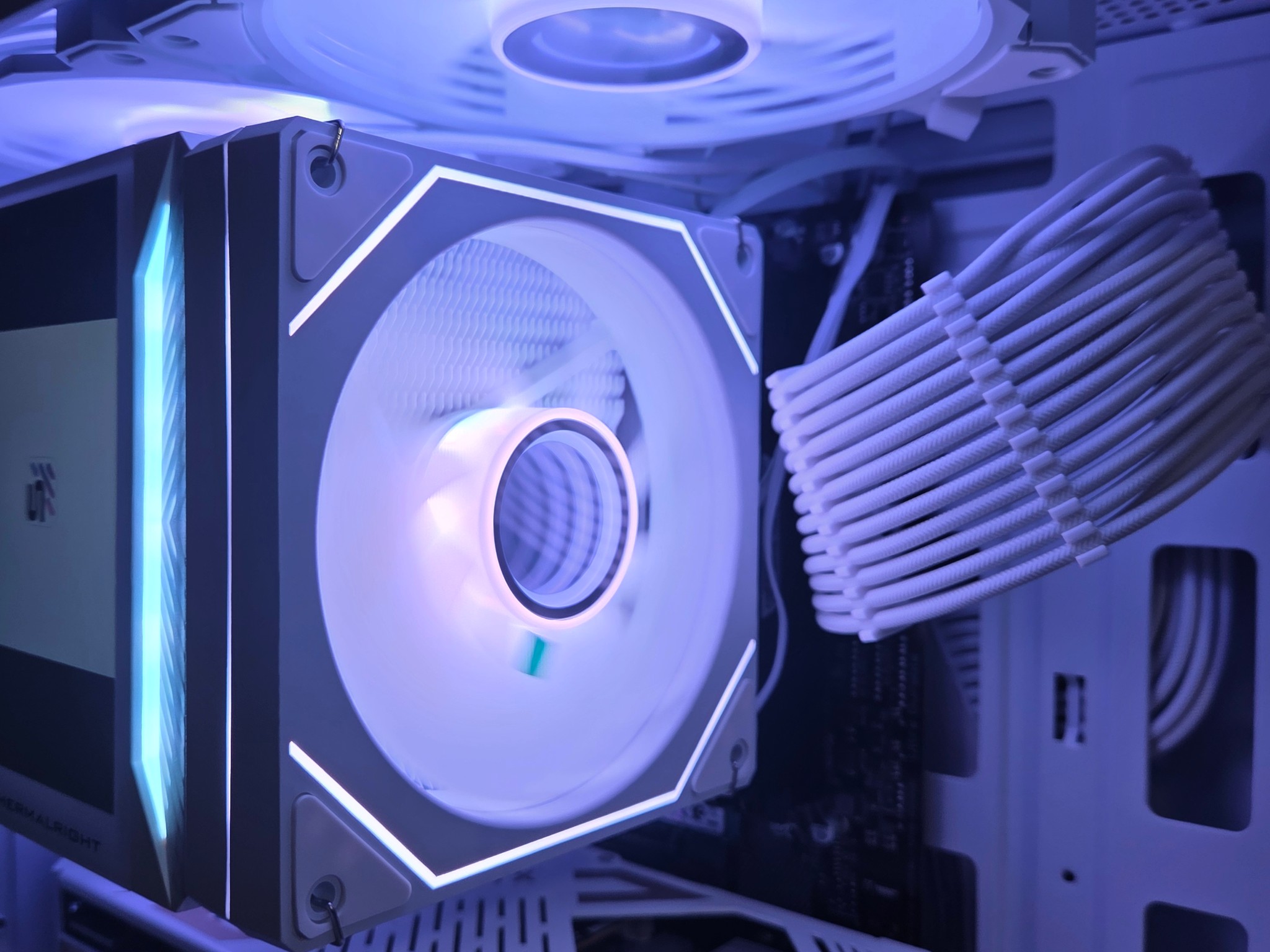 Orion Frost | White RTX 5060 Gaming PC ❄️🔥🤍⛄