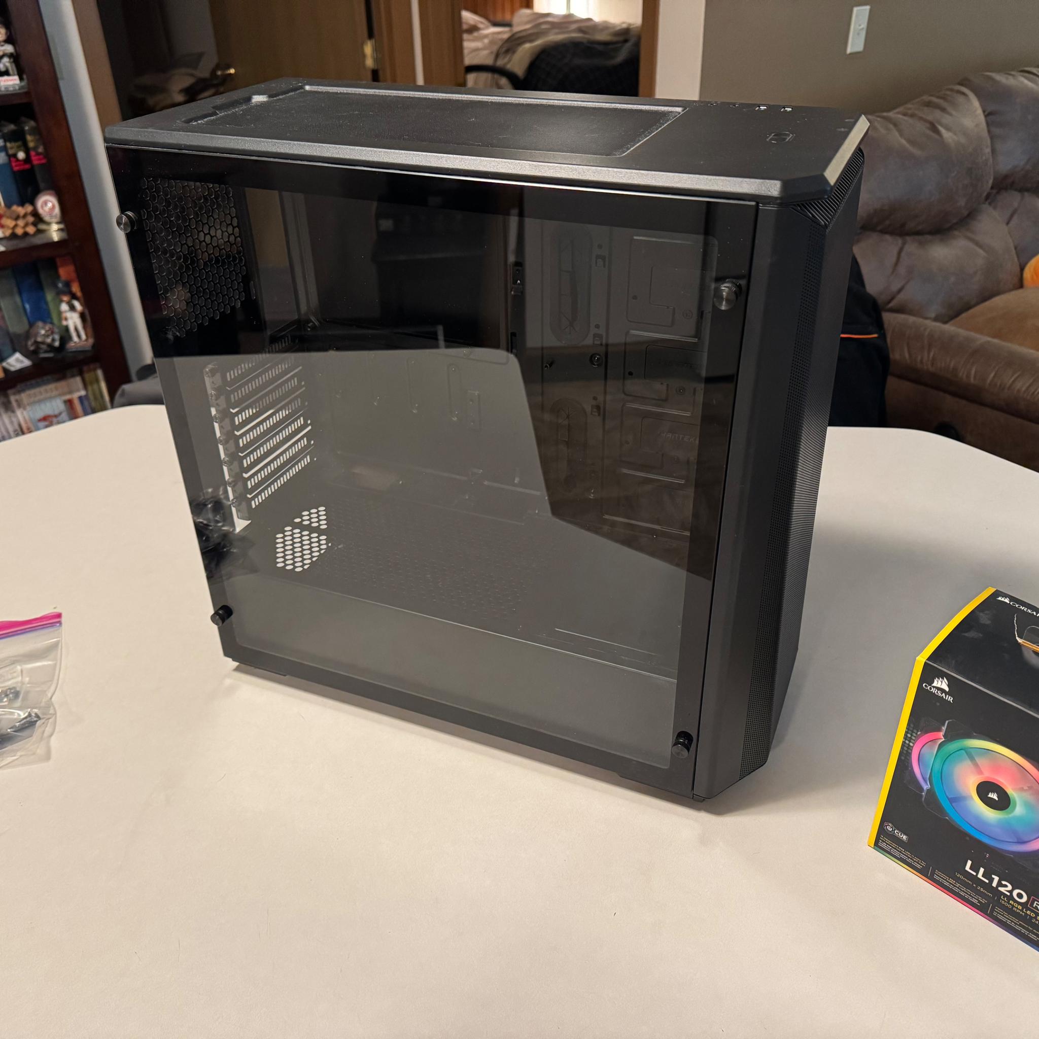 Phanteks Eclipse P400A Mid-Tower PC Case + 3 Corsair LL120 Fans