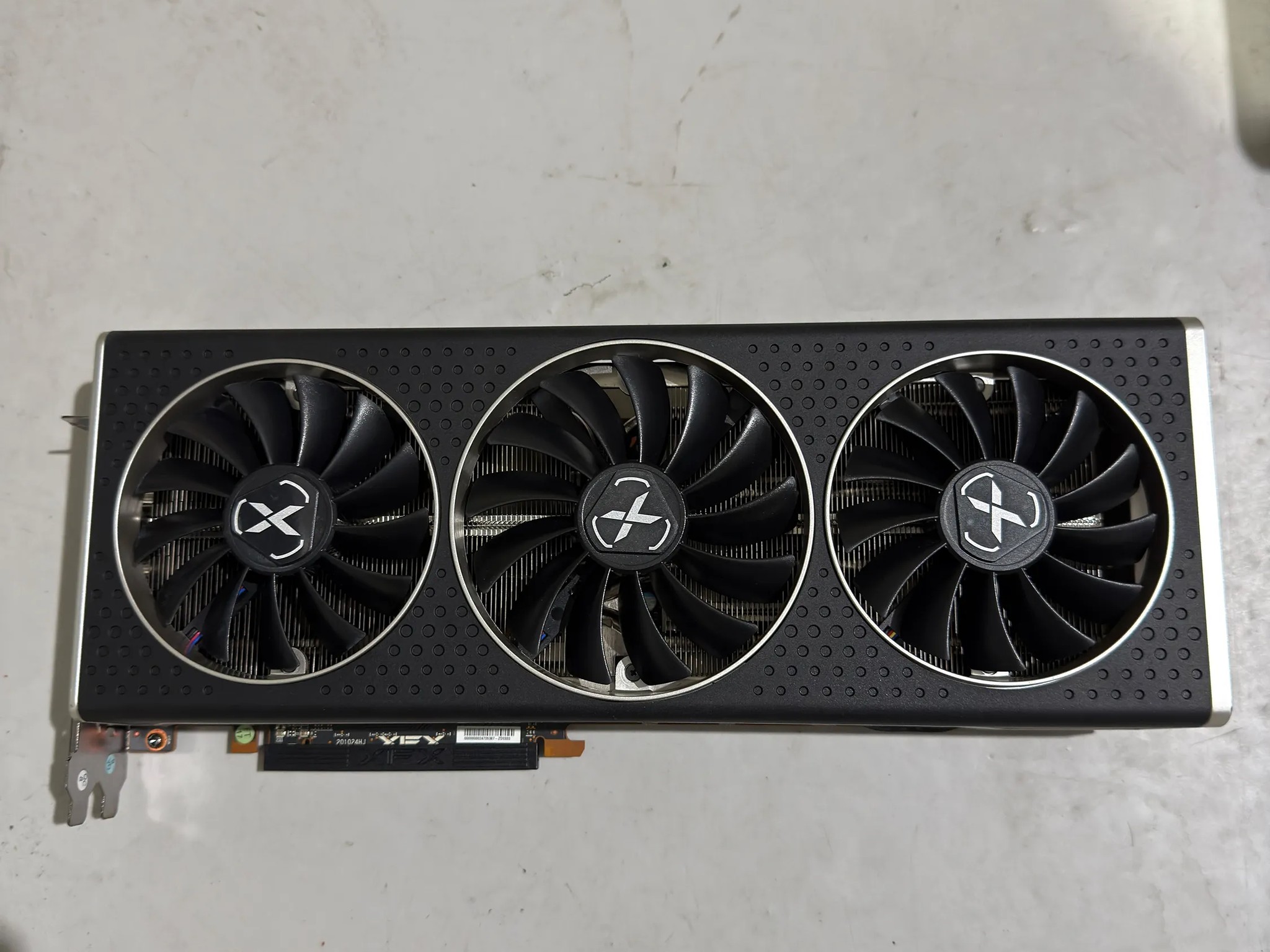 XFX Speedster AMD Radeon RX 6700XT 12GB
