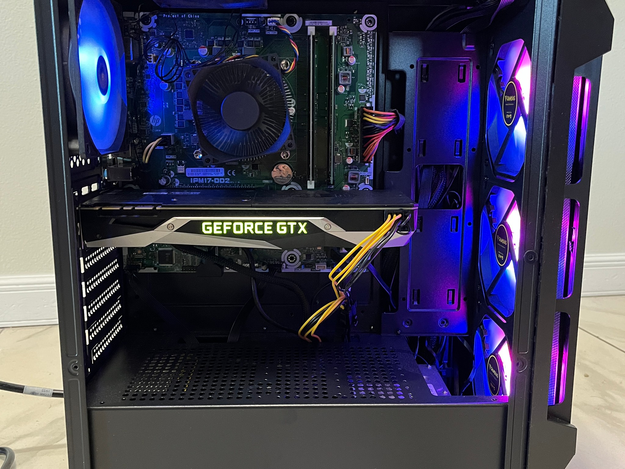 NVIDIA GTX 1080, Intel i7-6700, 12GB RAM, 870 GB Storage, High FPS Gaming PC w/ Wi-Fi + Bluetooth