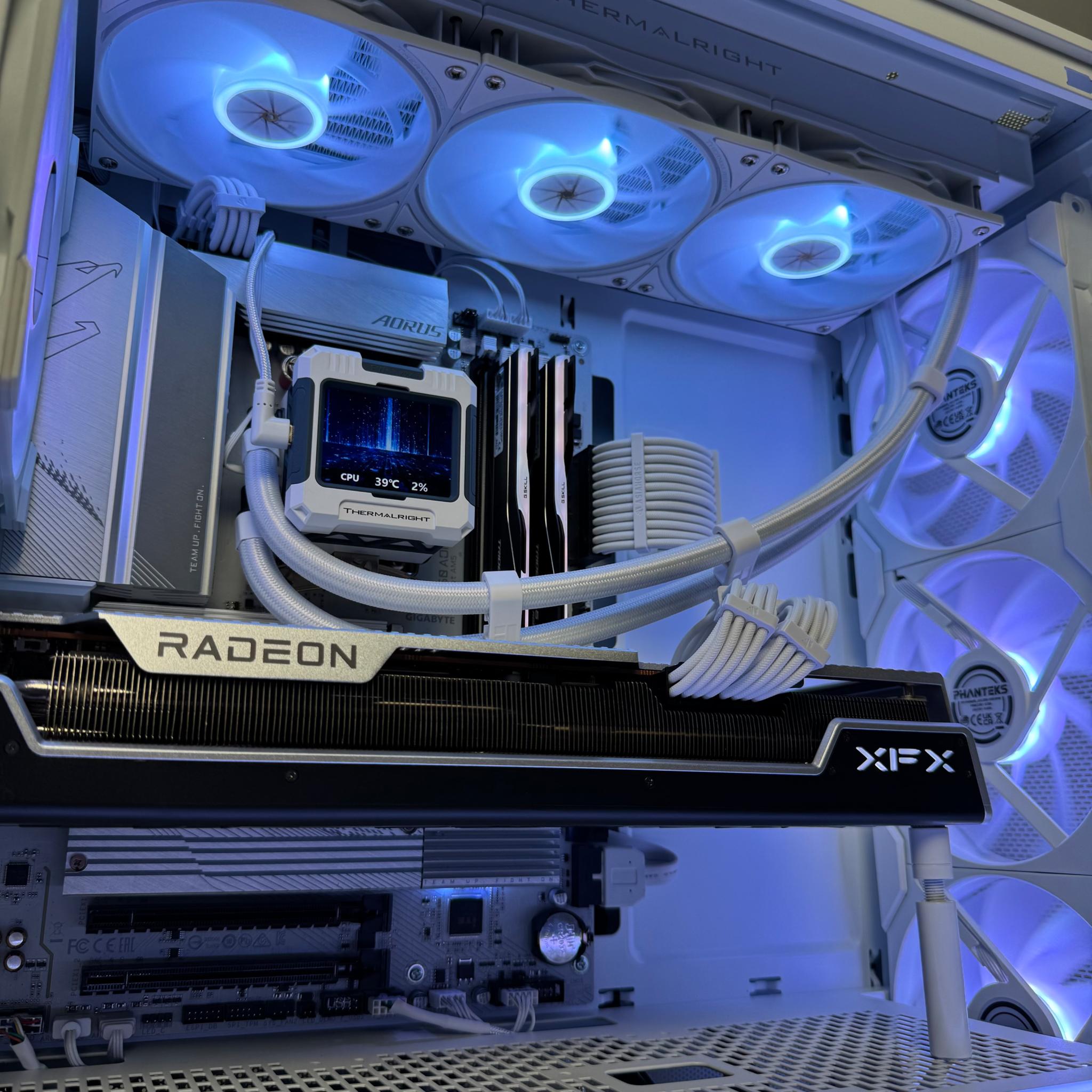 ❄️High-End 1440p/4K Gaming PC AMD Ryzen 7 7700X AMD Radeon RX 7800 XT 32GB DDR5-6000 1TB NVMe Win 11