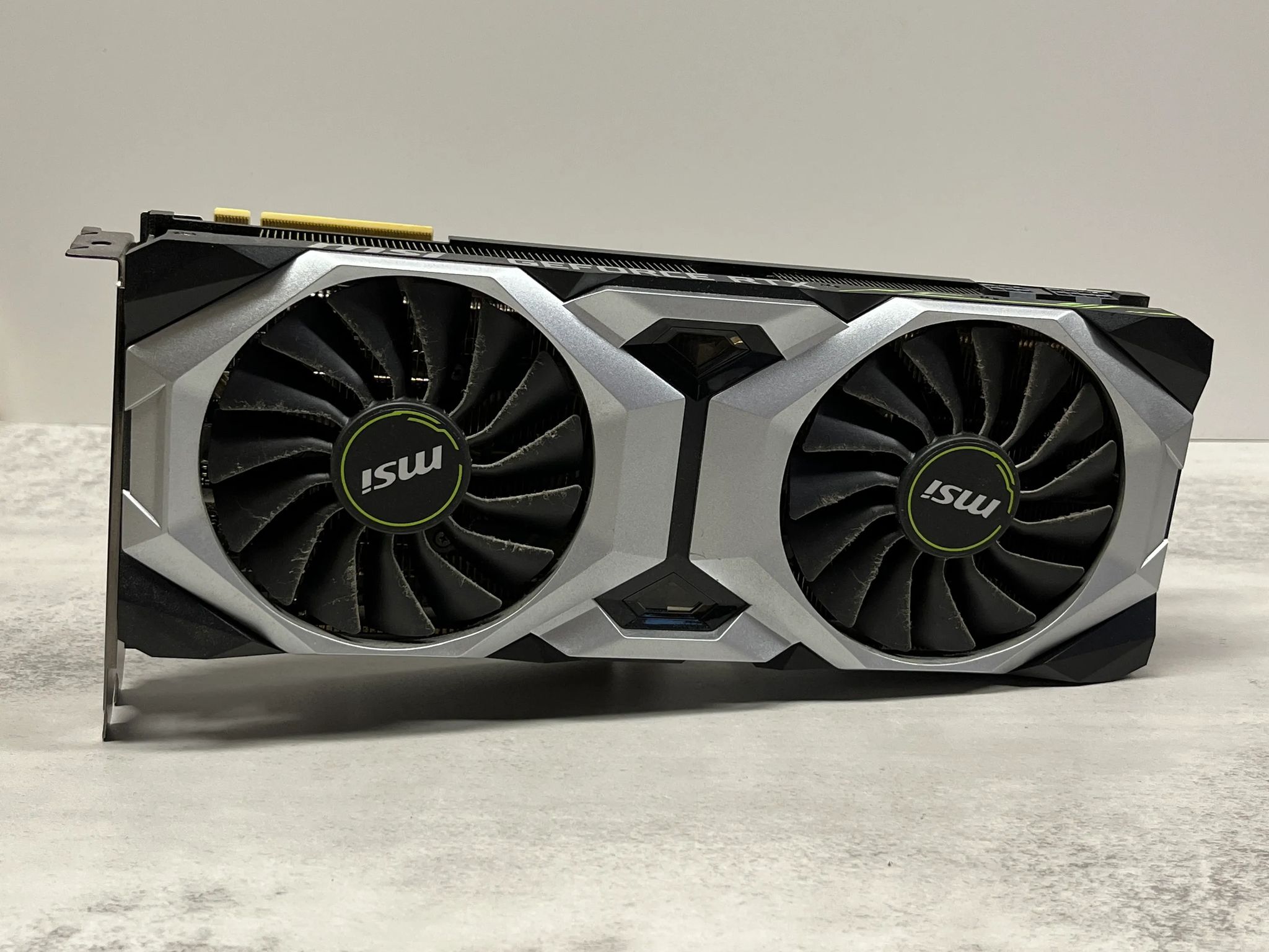 GeForce RTX 2080 VENTUS 8G OC
