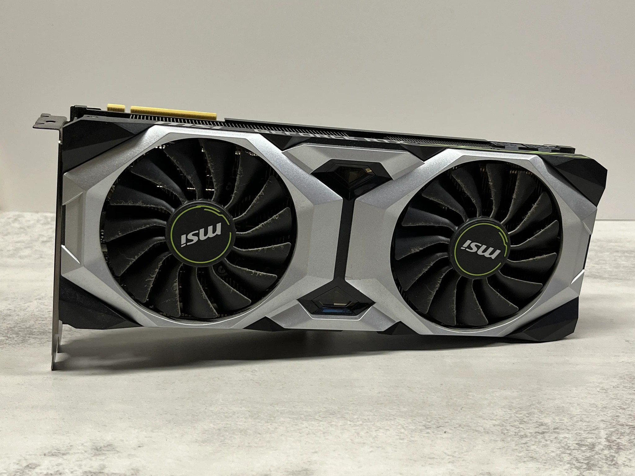 GeForce RTX 2080 VENTUS 8G OC
